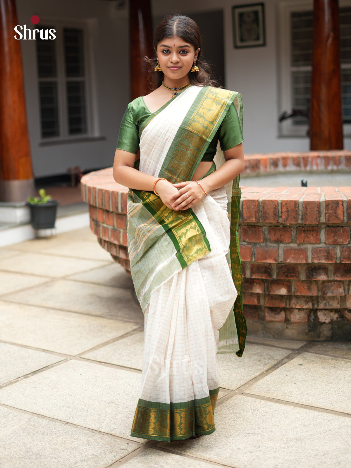 White & Green - Sungudi Cotton Saree