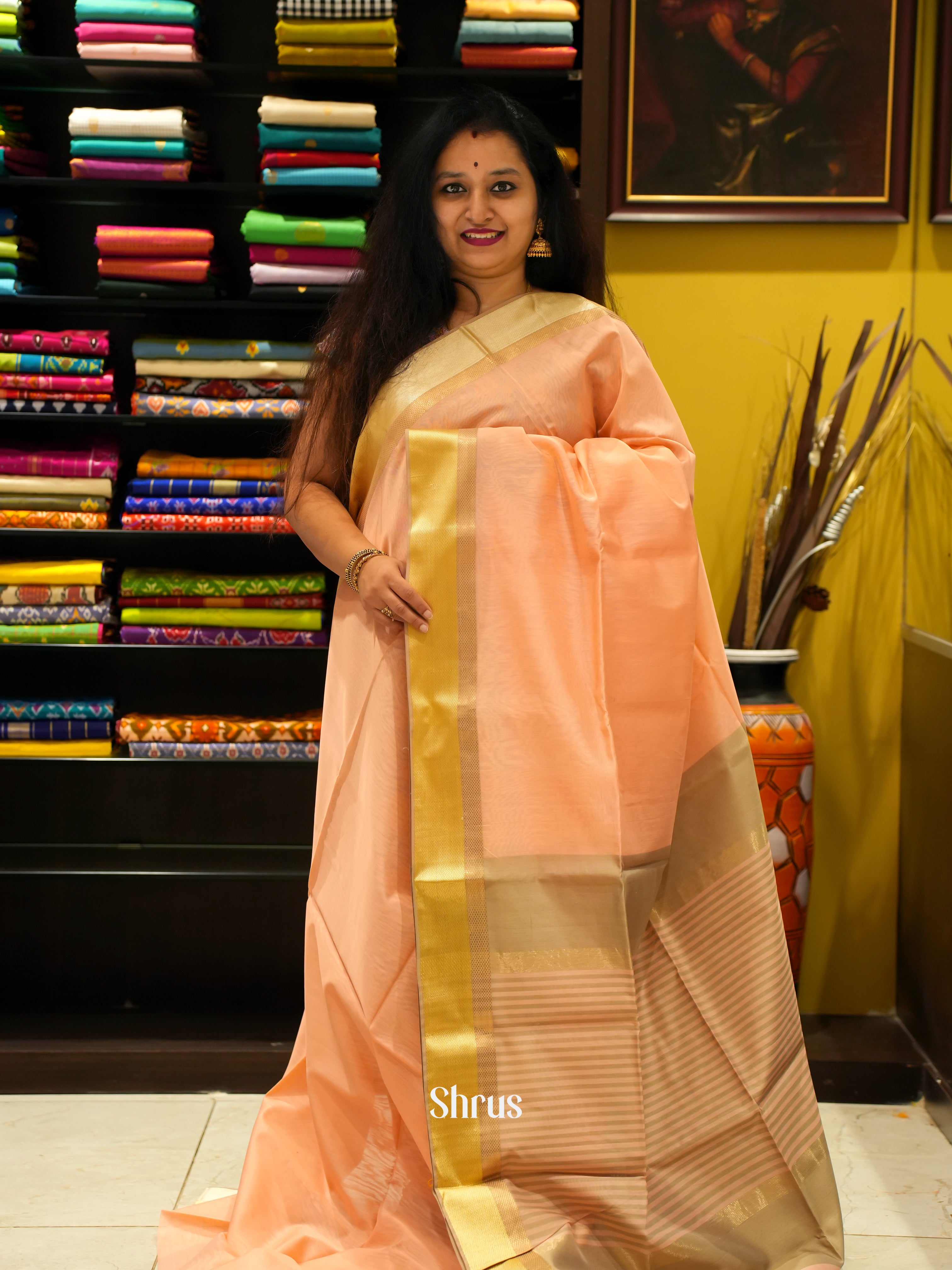 Peach & beige - Maheshwari silkcotton Saree - Shop on ShrusEternity.com