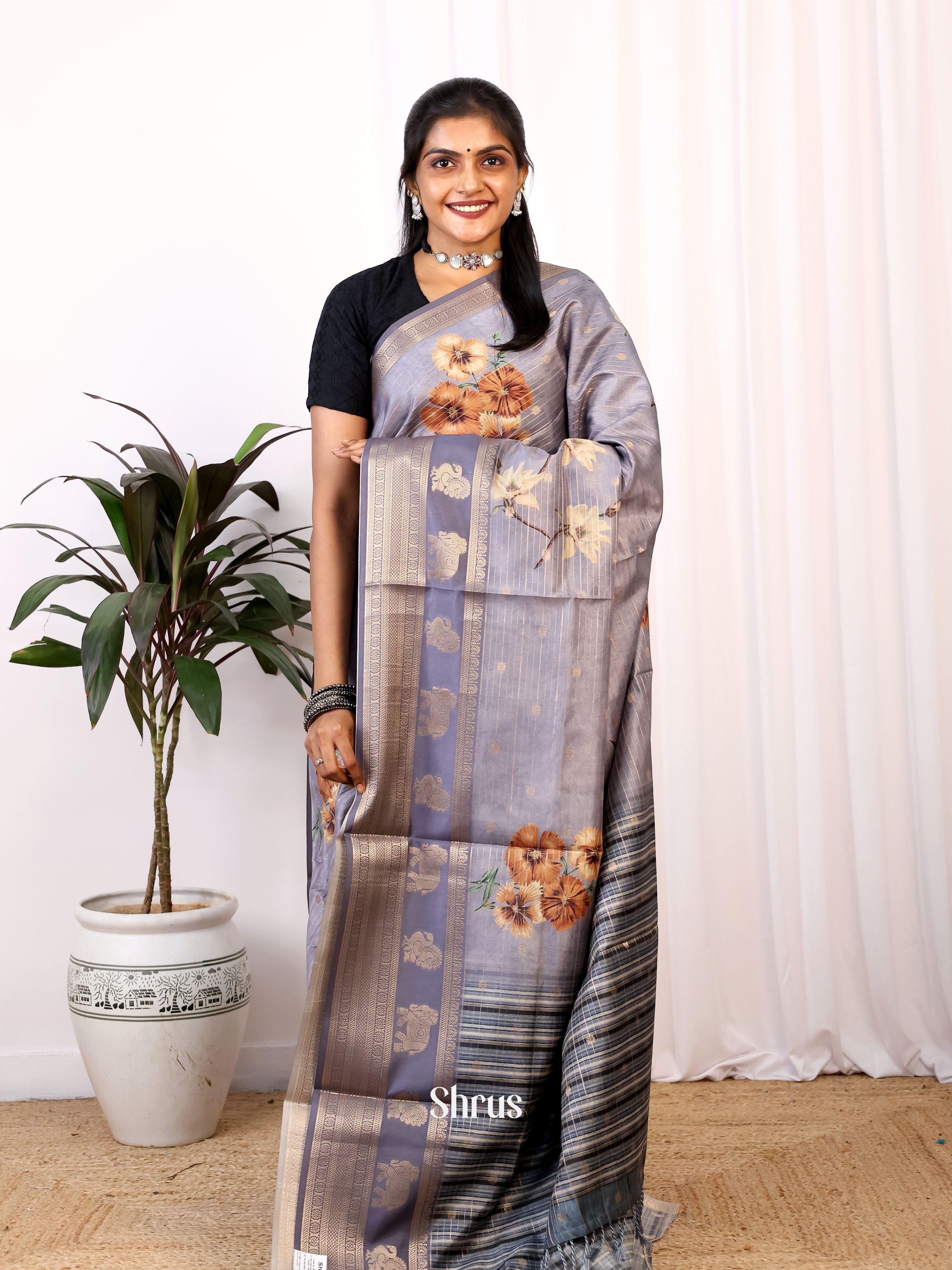 Lavender - Printed Semi Tussar Saree - Shop on Shrus.com