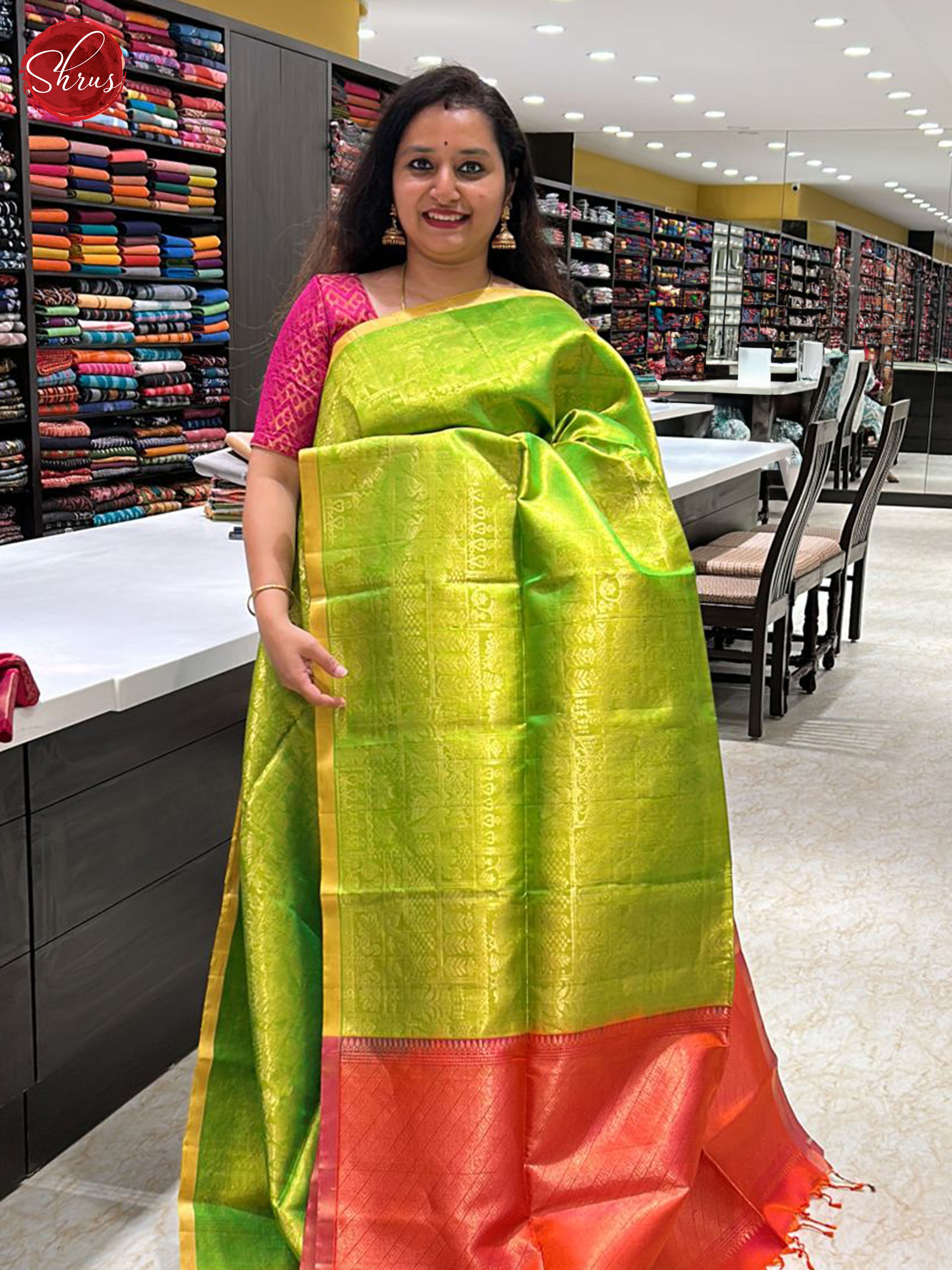 Green & Orangish Pink -Borderless Soft Silk Saree with zari woven floral , birds buttas on the body - Shop on ShrusEternity.com