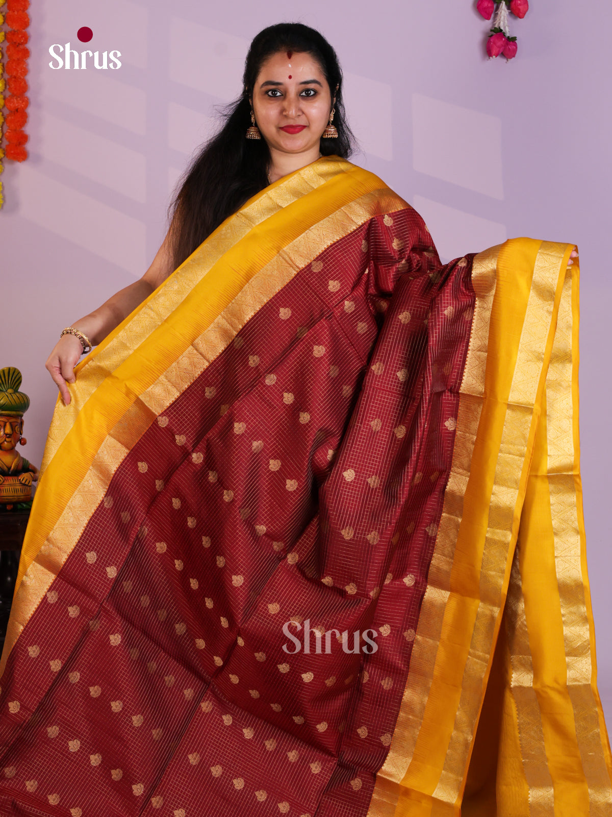 Buy Classy Arakku Pure Soft Silk Saree with Vaira Oosi Checks, Floral Buttas & Mustard Yellow Pallu