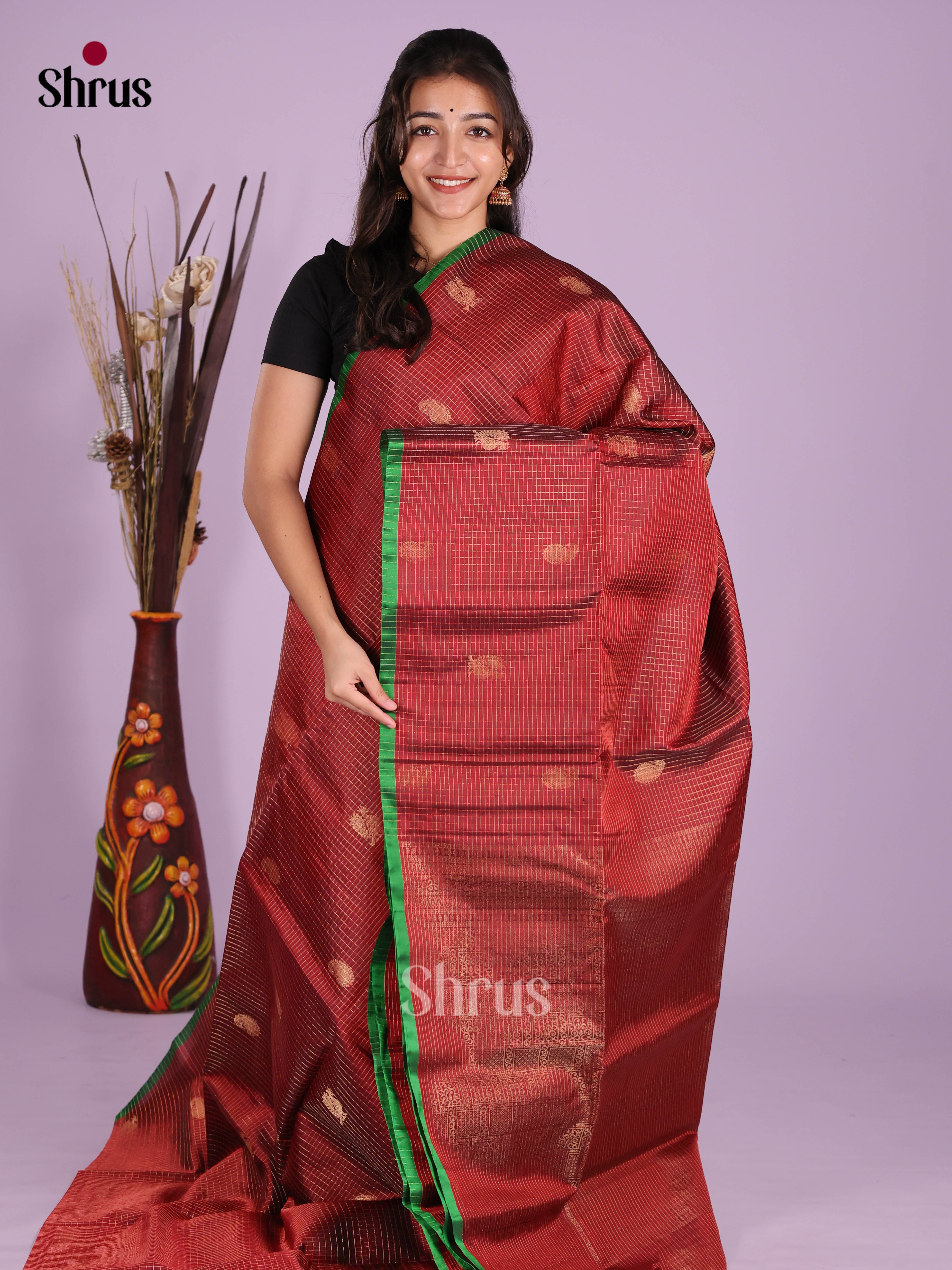 Buy Sheeny Arakku Soft Silk Saree With Golden Checks, Buttas, Green Border & Brocade Pallu
