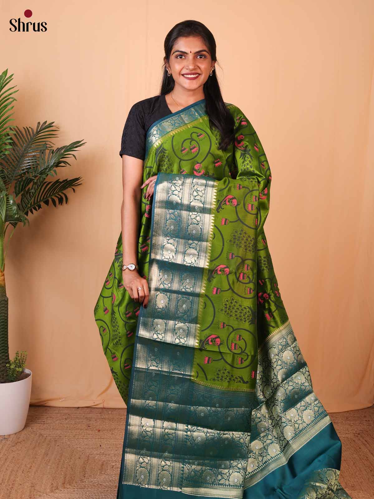 Green And Peacock Green- Tussar Saree