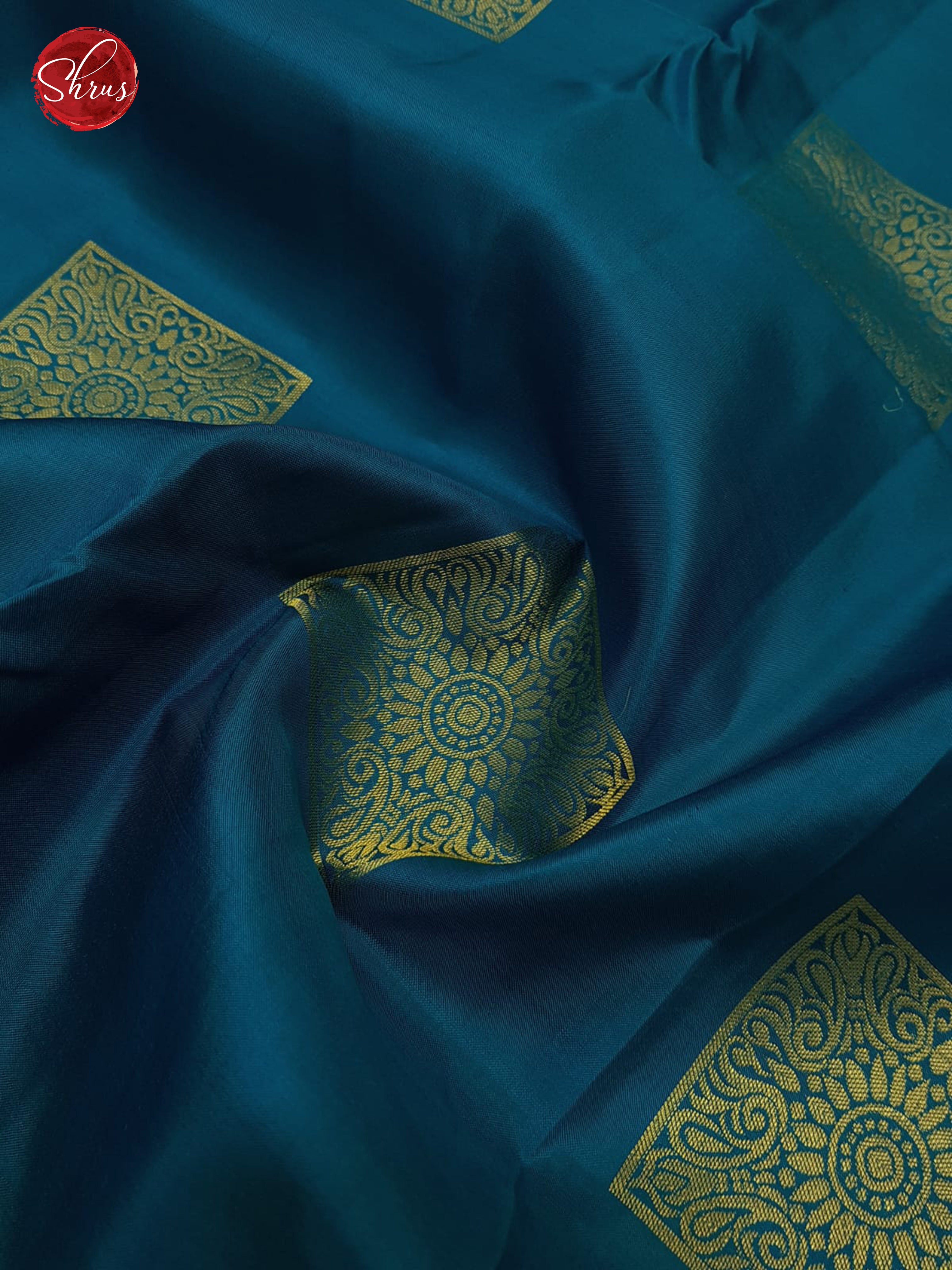 Exquisite Blue and Pink Korvai Kanchipuram Silk Saree With Gold Zari Woven Block Motifs-4