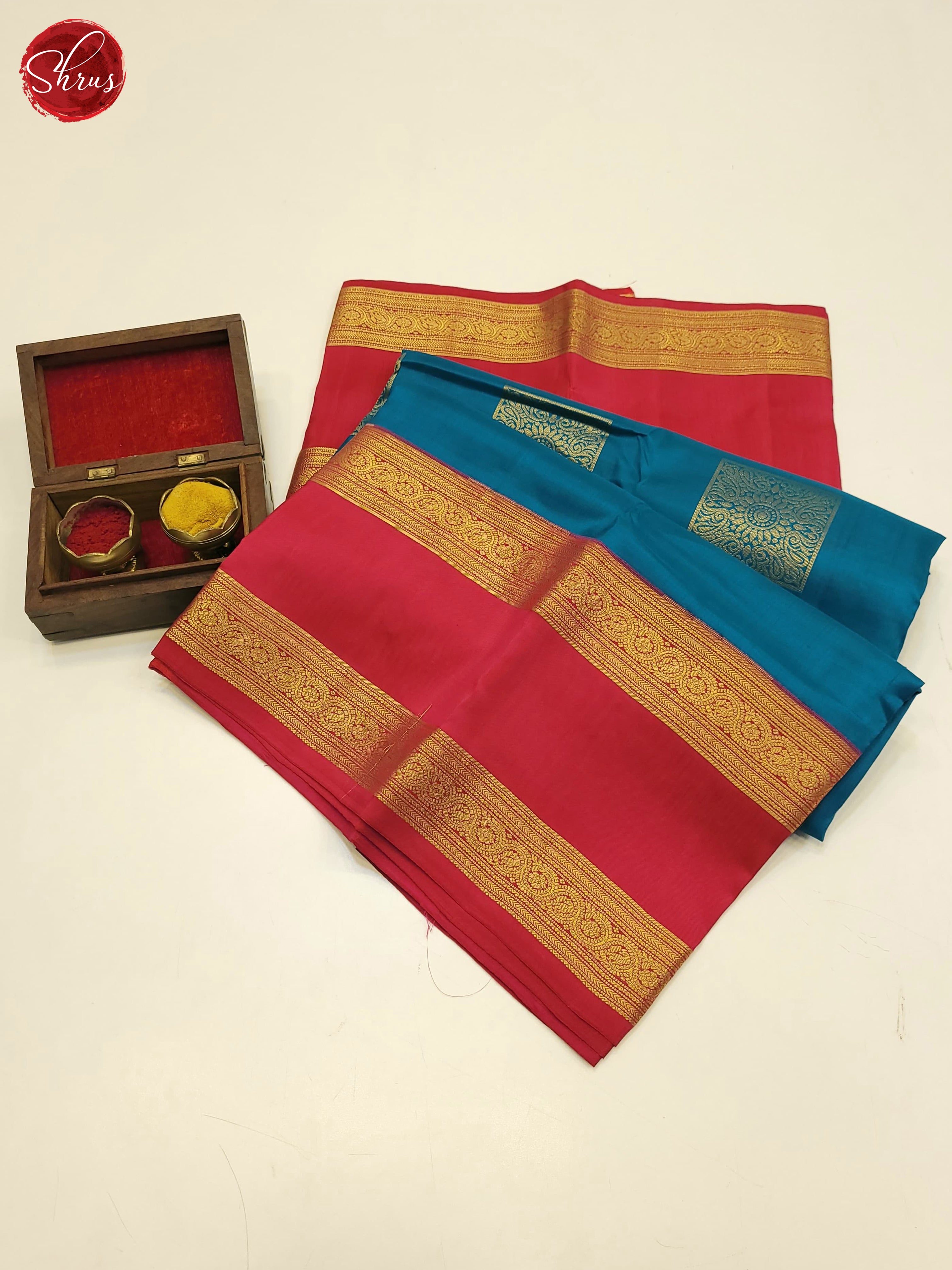 Exquisite Blue and Pink Korvai Kanchipuram Silk Saree With Gold Zari Woven Block Motifs-1