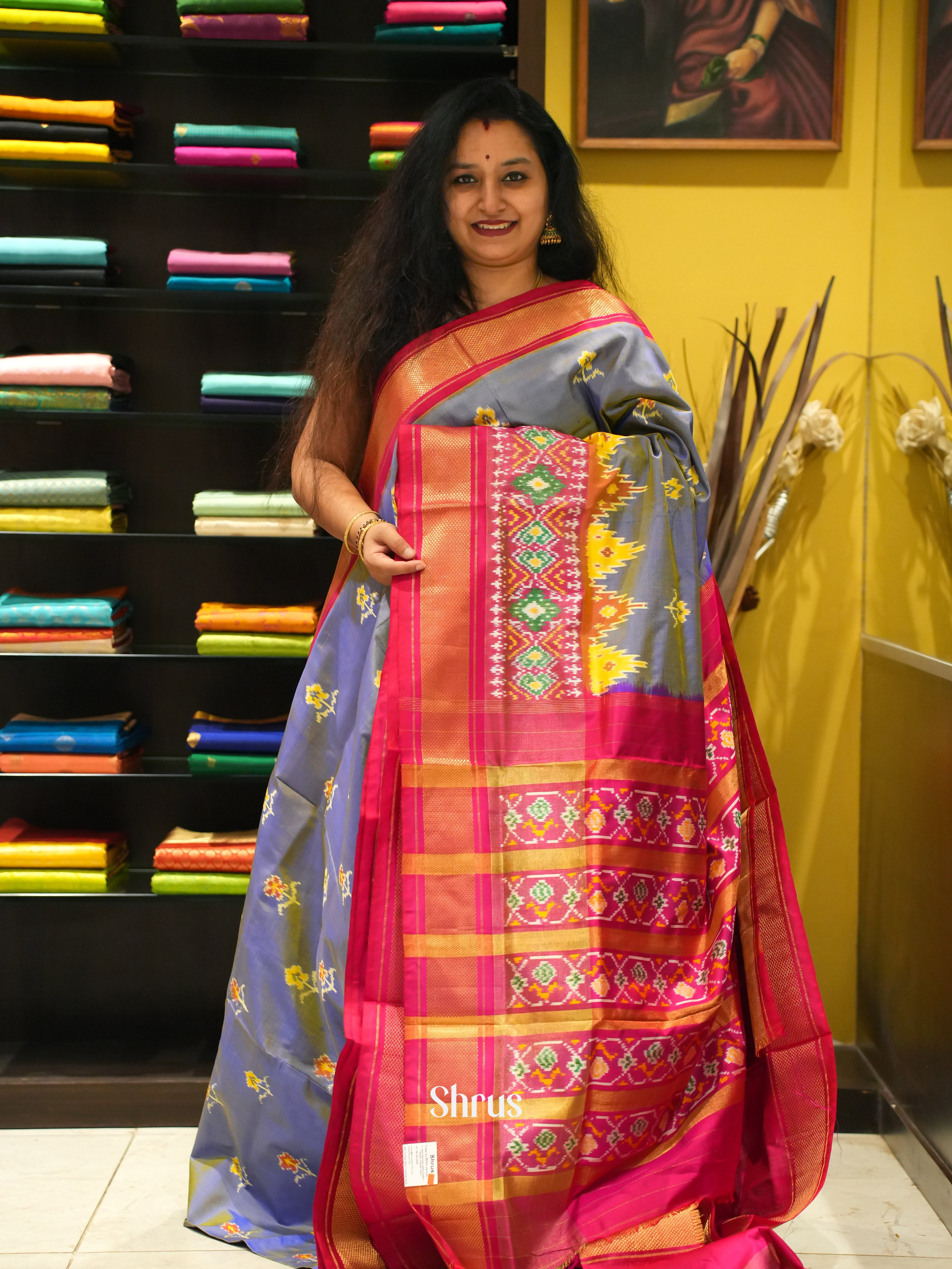 mild lavender and pink- Ikkat Silk Saree - Shop on ShrusEternity.com