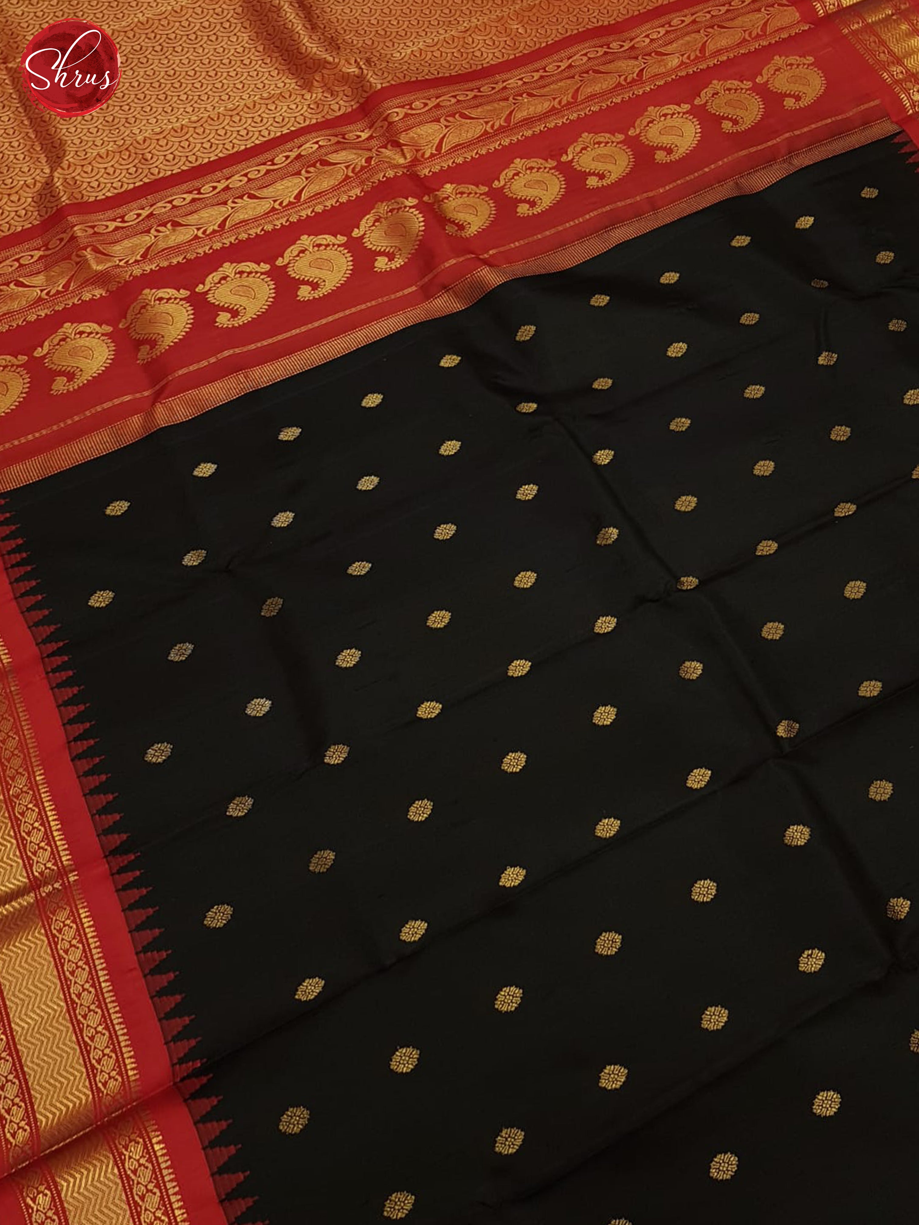 Black And Red- Gadwal Silk - Shop on ShrusEternity.com