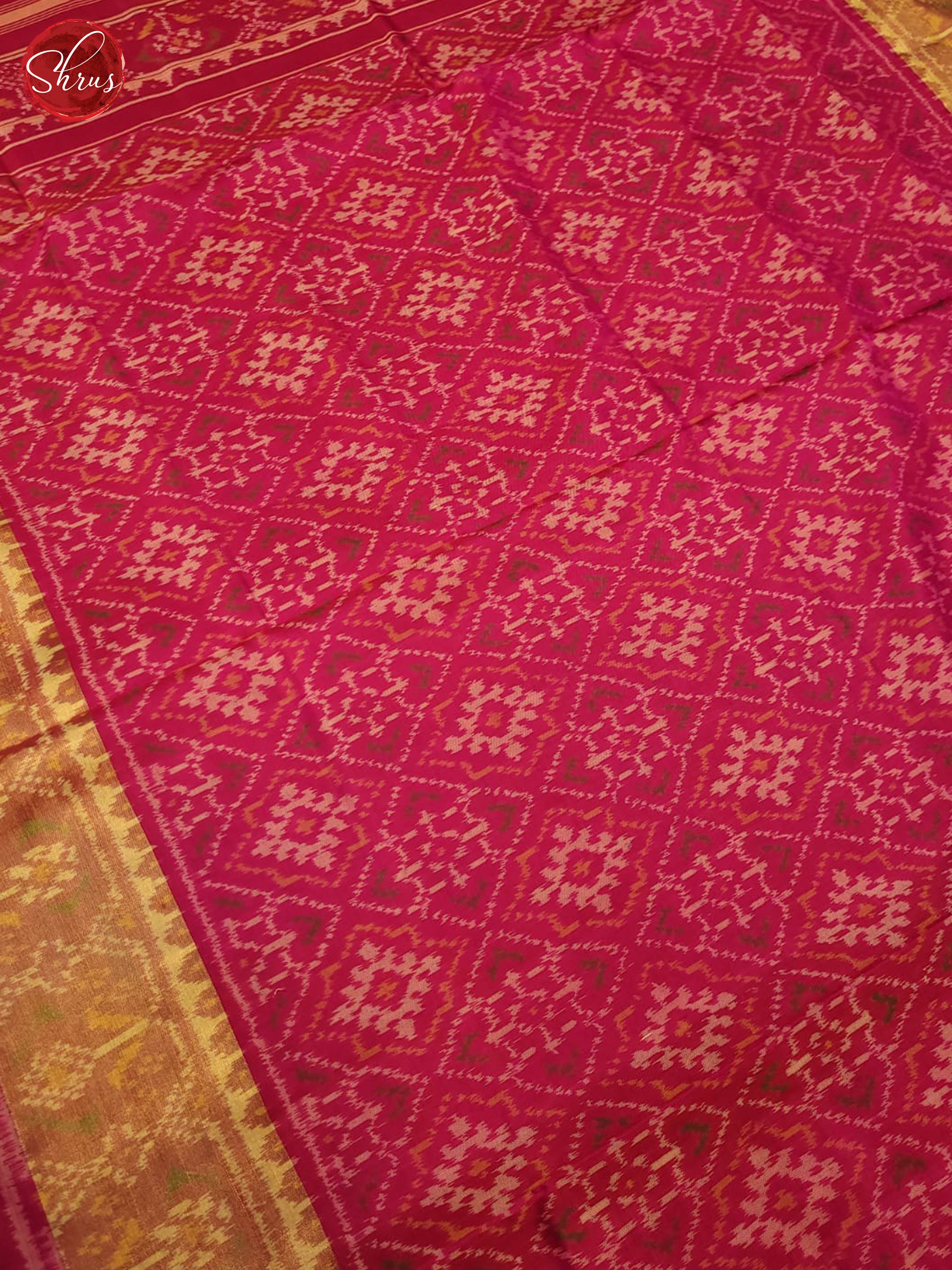 pink(Single Tone)- Ikkat Silk Saree - Shop on ShrusEternity.com
