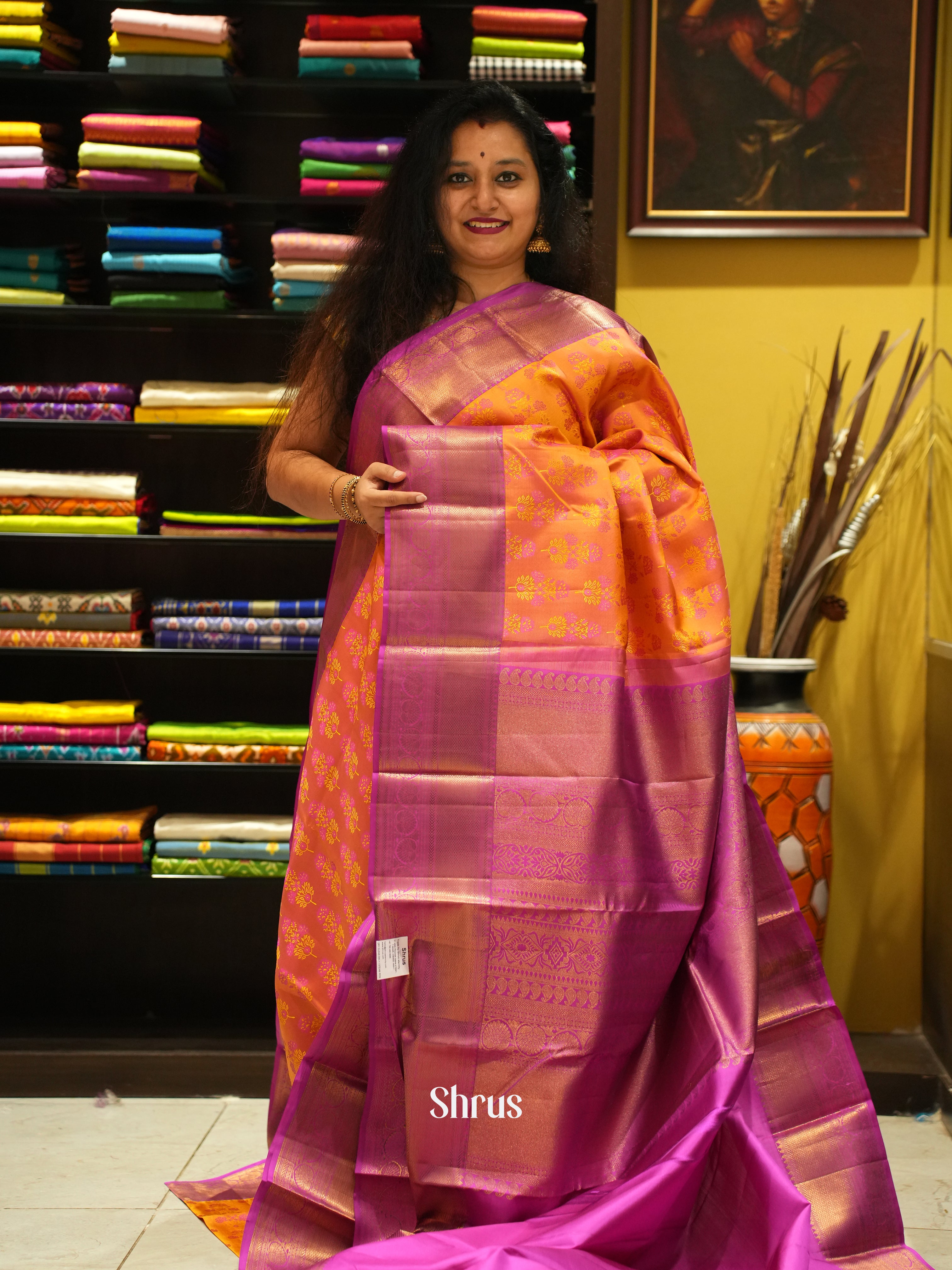 Orangish Pink and Pink Korvai Kanchipuram Silk Saree With Floral Jaal Design-1