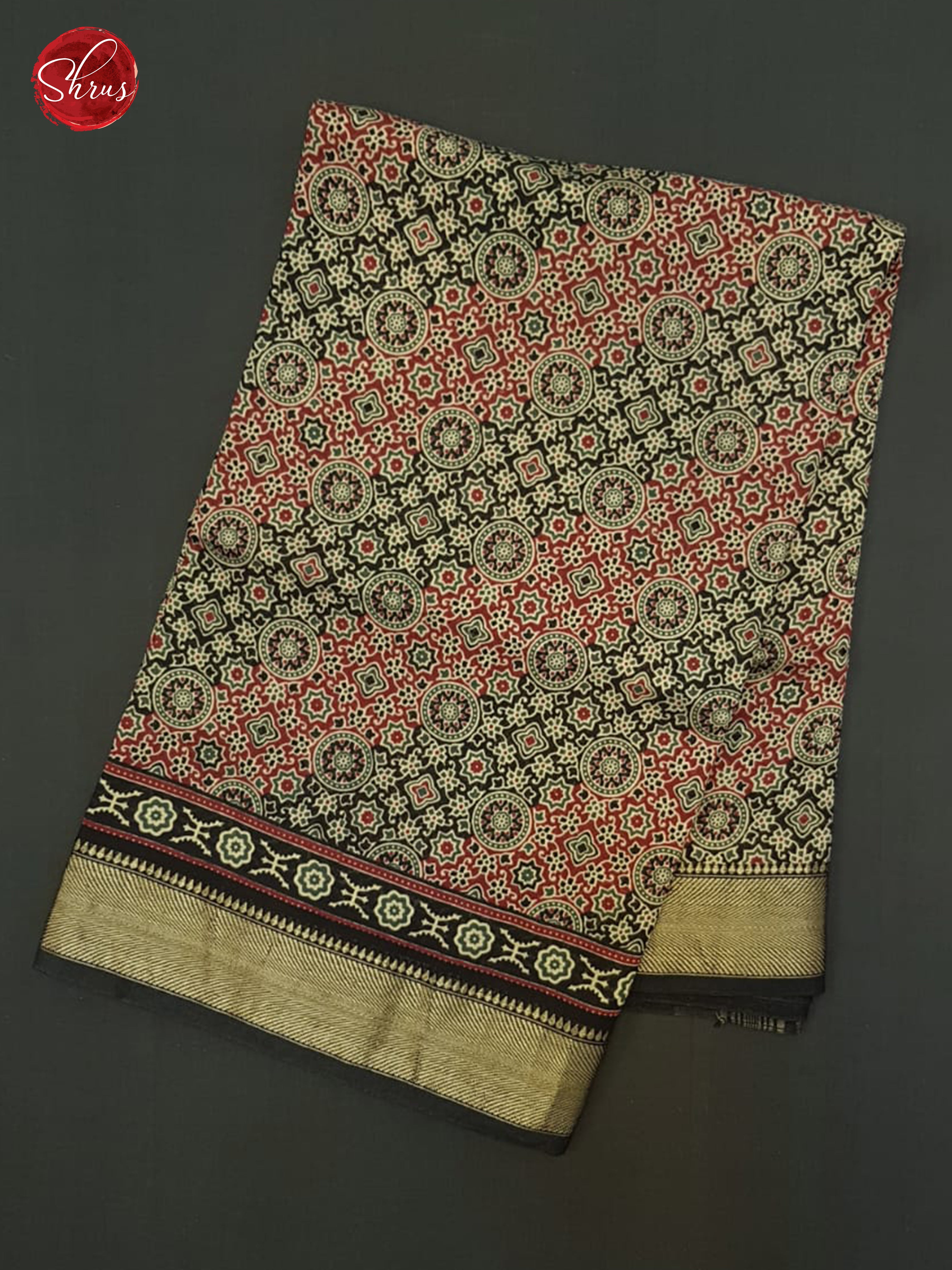 Red & Grey- Semi Crepe Saree - Shop on ShrusEternity.com