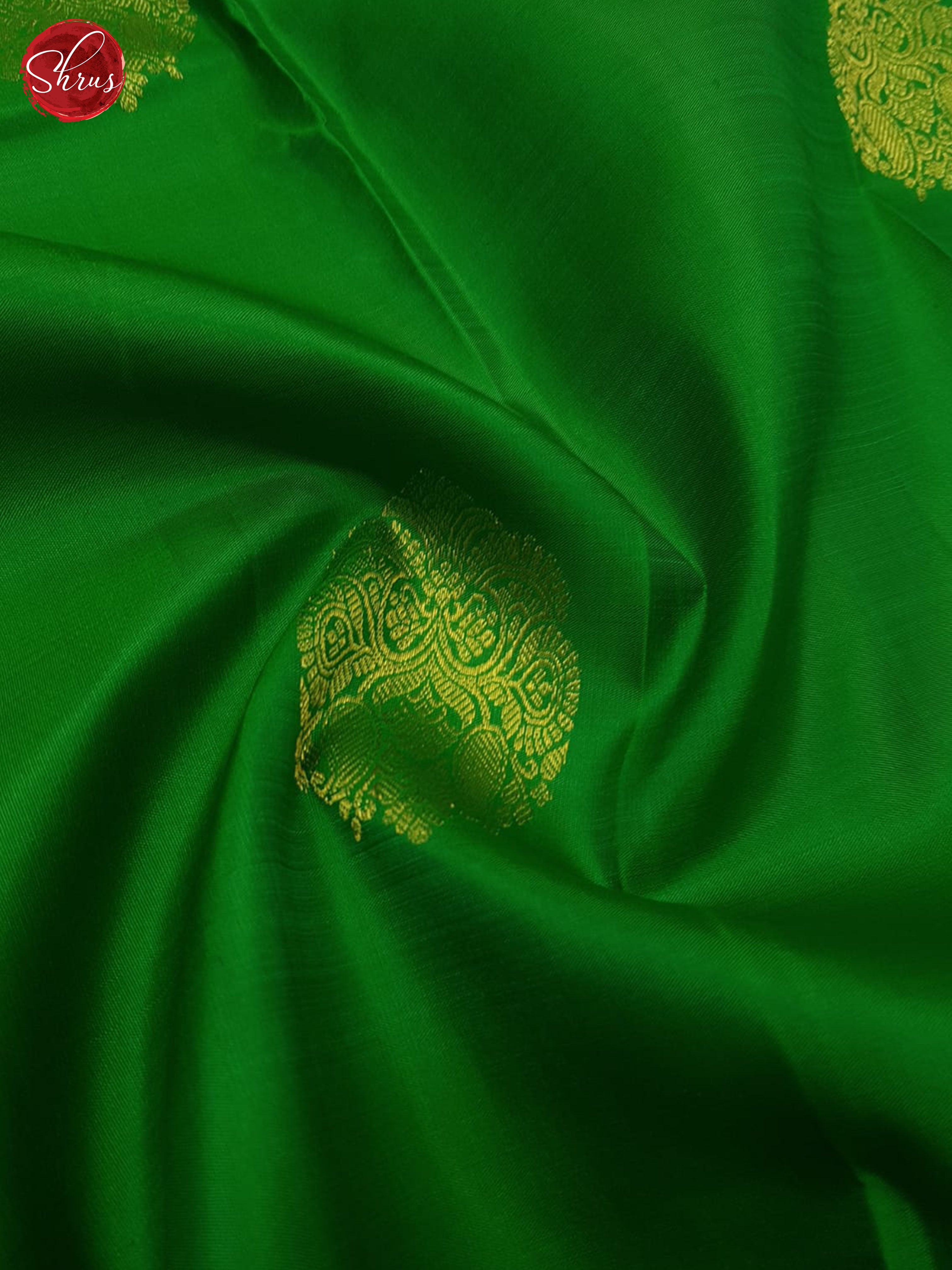 Ethreal Green & Majenta Korvai Kanchipuram Silk Saree With Golden Zari Woven Floral Motifs-4