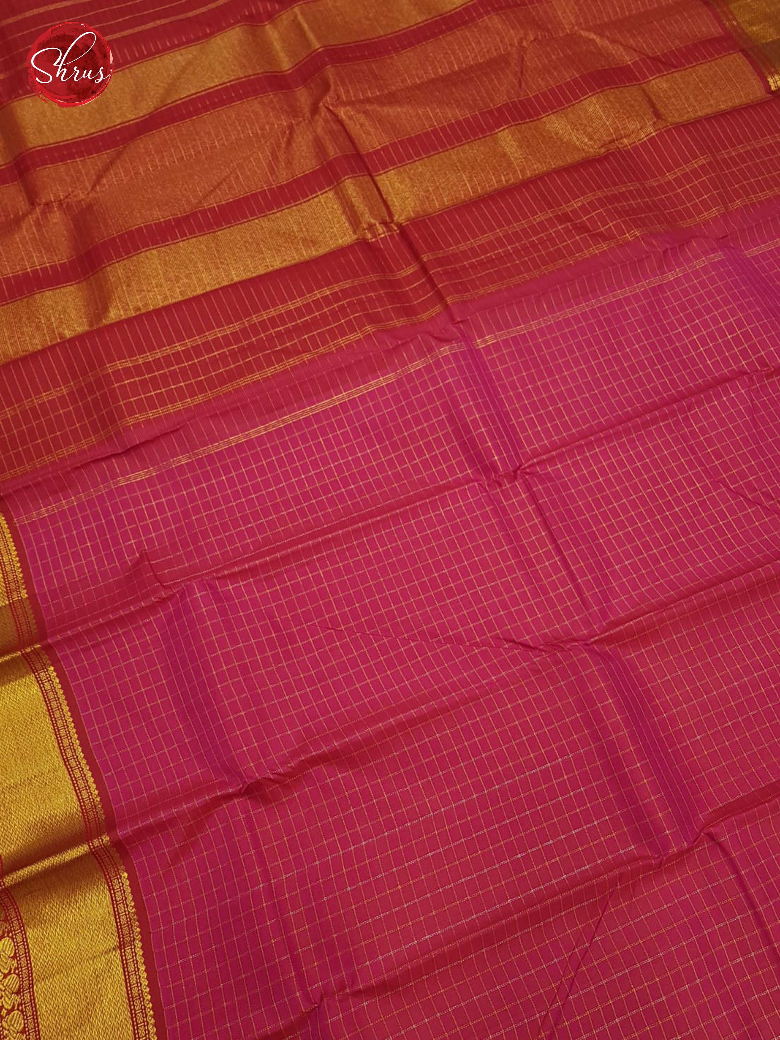 Pink and Red Bridal Kanchipuram Silk Saree Adorned With Zari Woven Checks-3