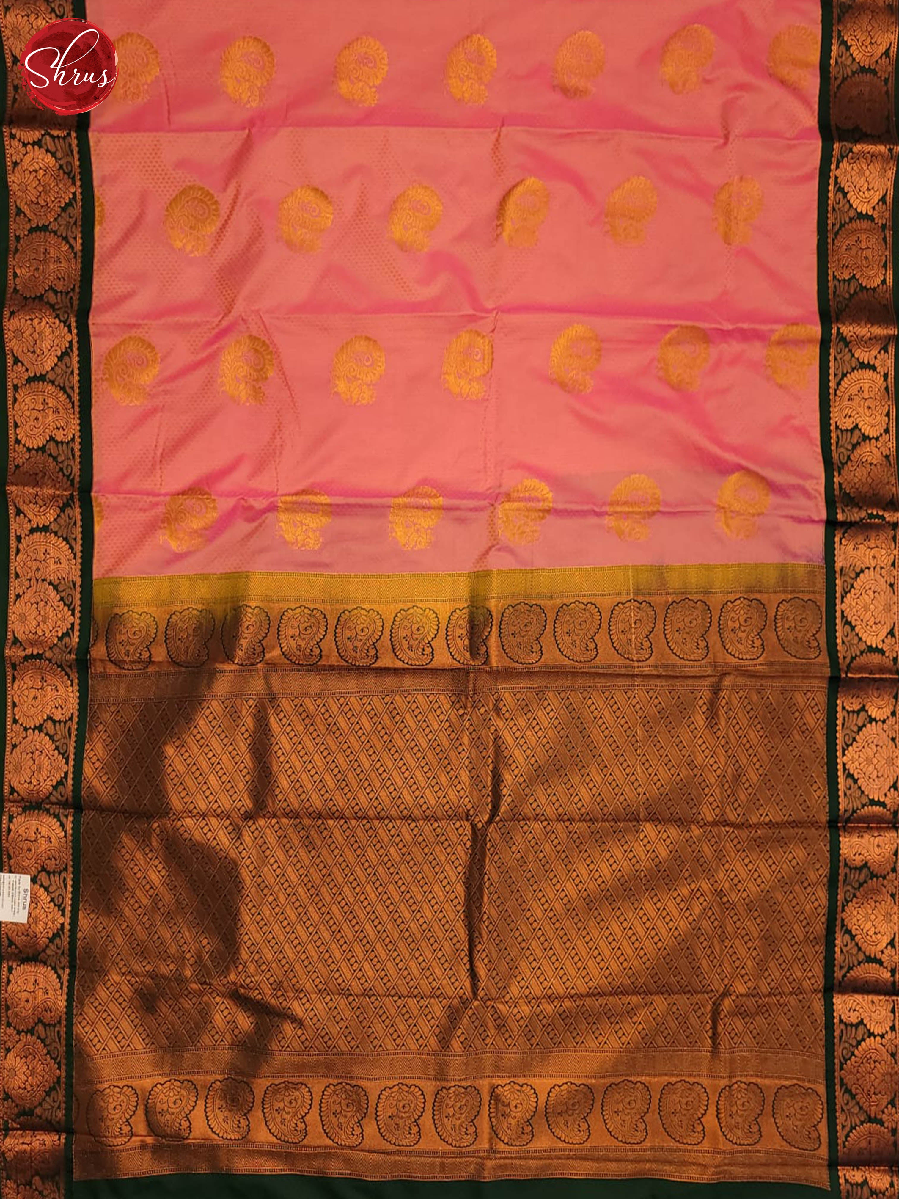 Peaches pink and Bottle green - Shop on ShrusEternity.com