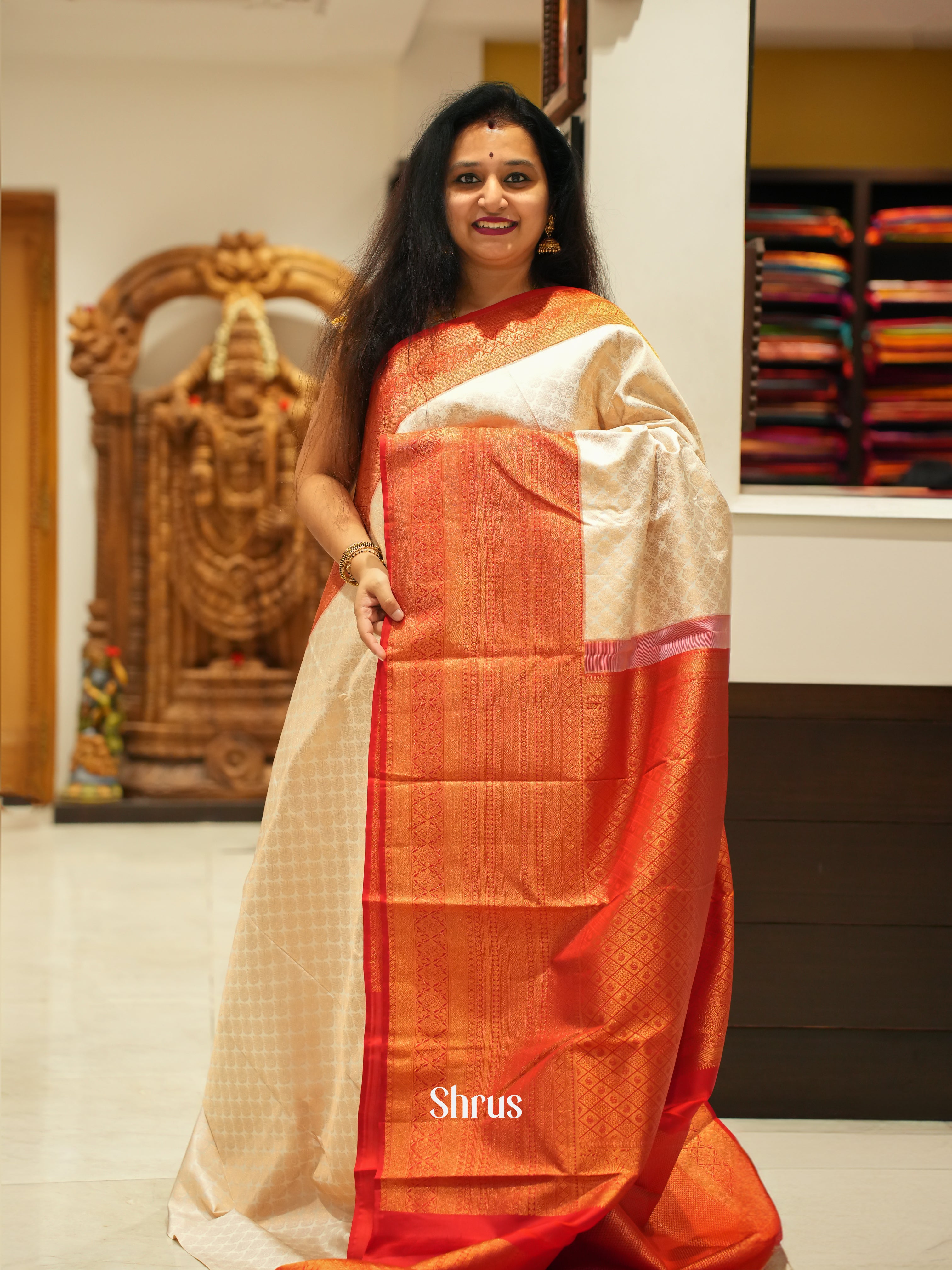 Cream and Red Korvai Kanchipuram silk Saree With Golden Zari Woven Floral Brocade Design-1