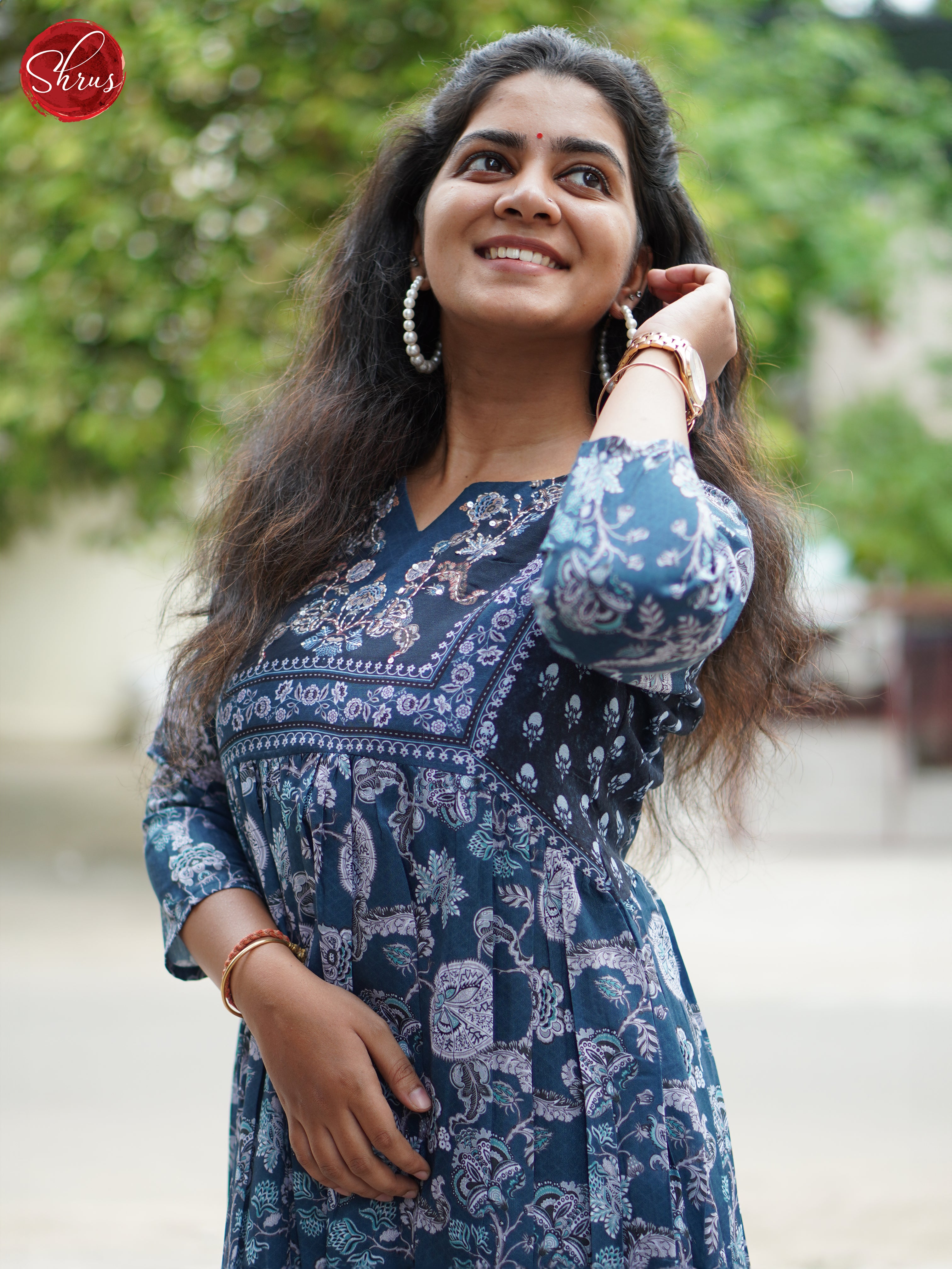 BGS19159 - Readymade kurti - Shop on ShrusEternity.com