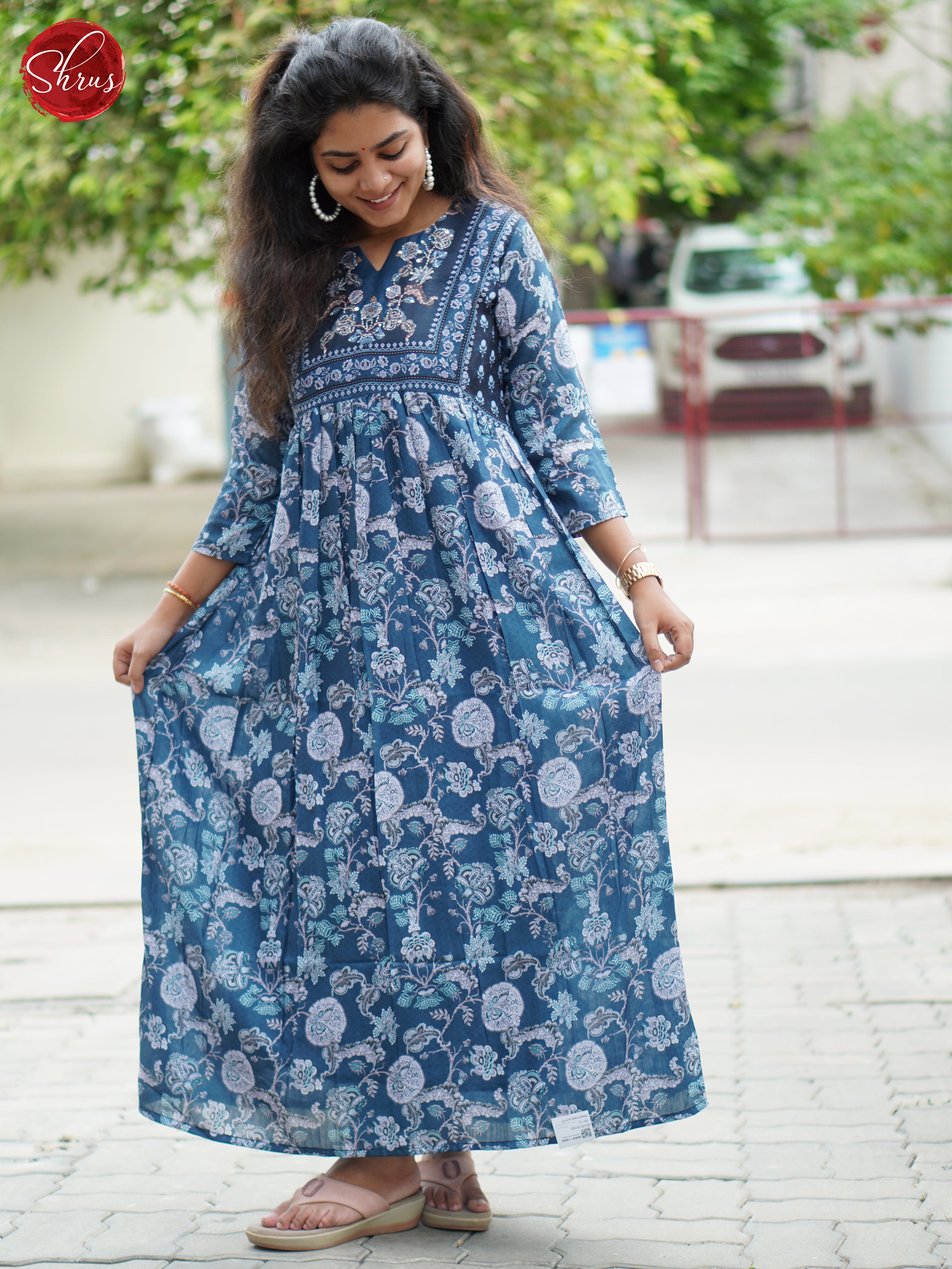 BGS19159 - Readymade kurti - Shop on ShrusEternity.com