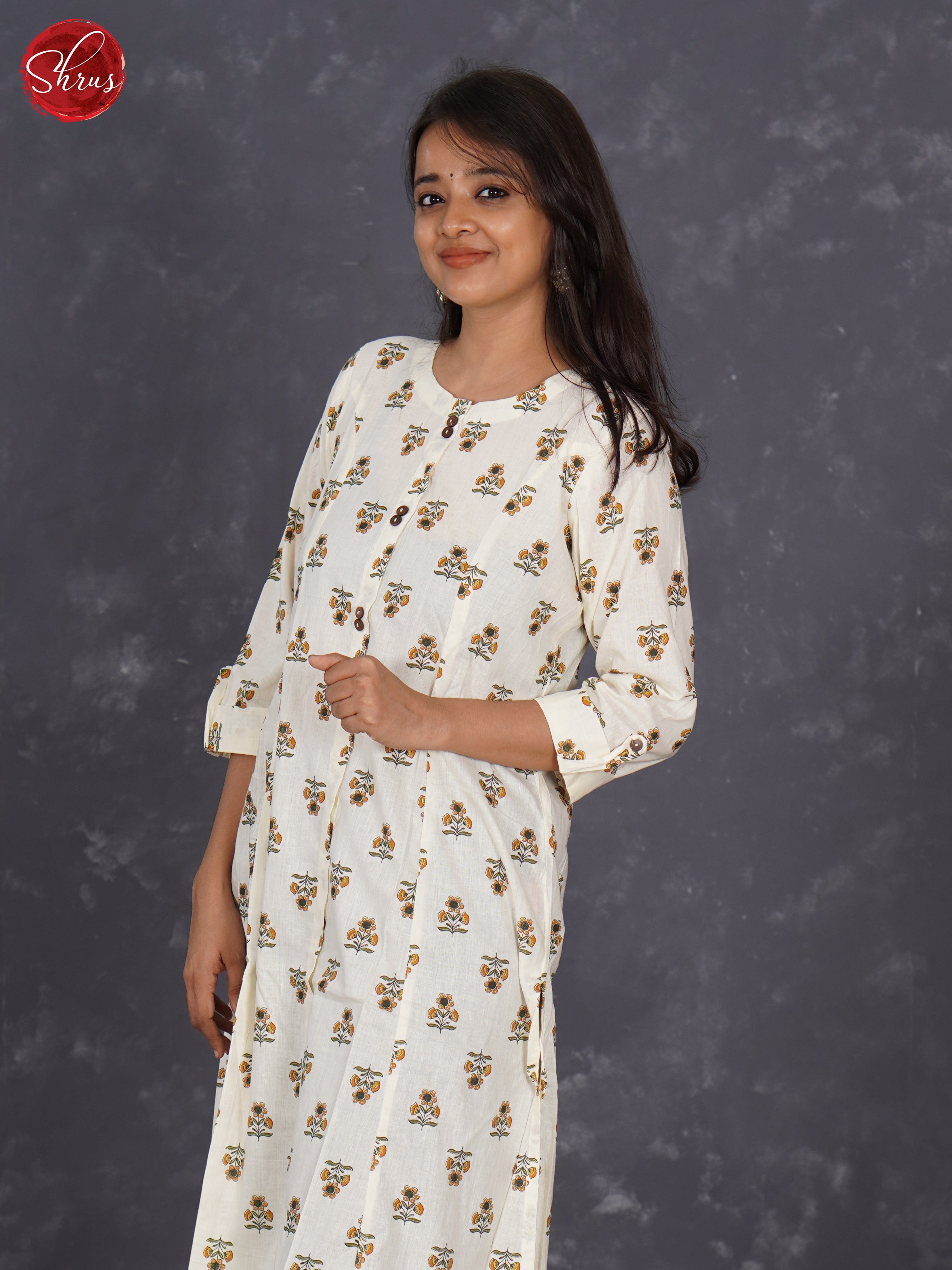 White - Readymade kurti top with floral print - Shop on ShrusEternity.com