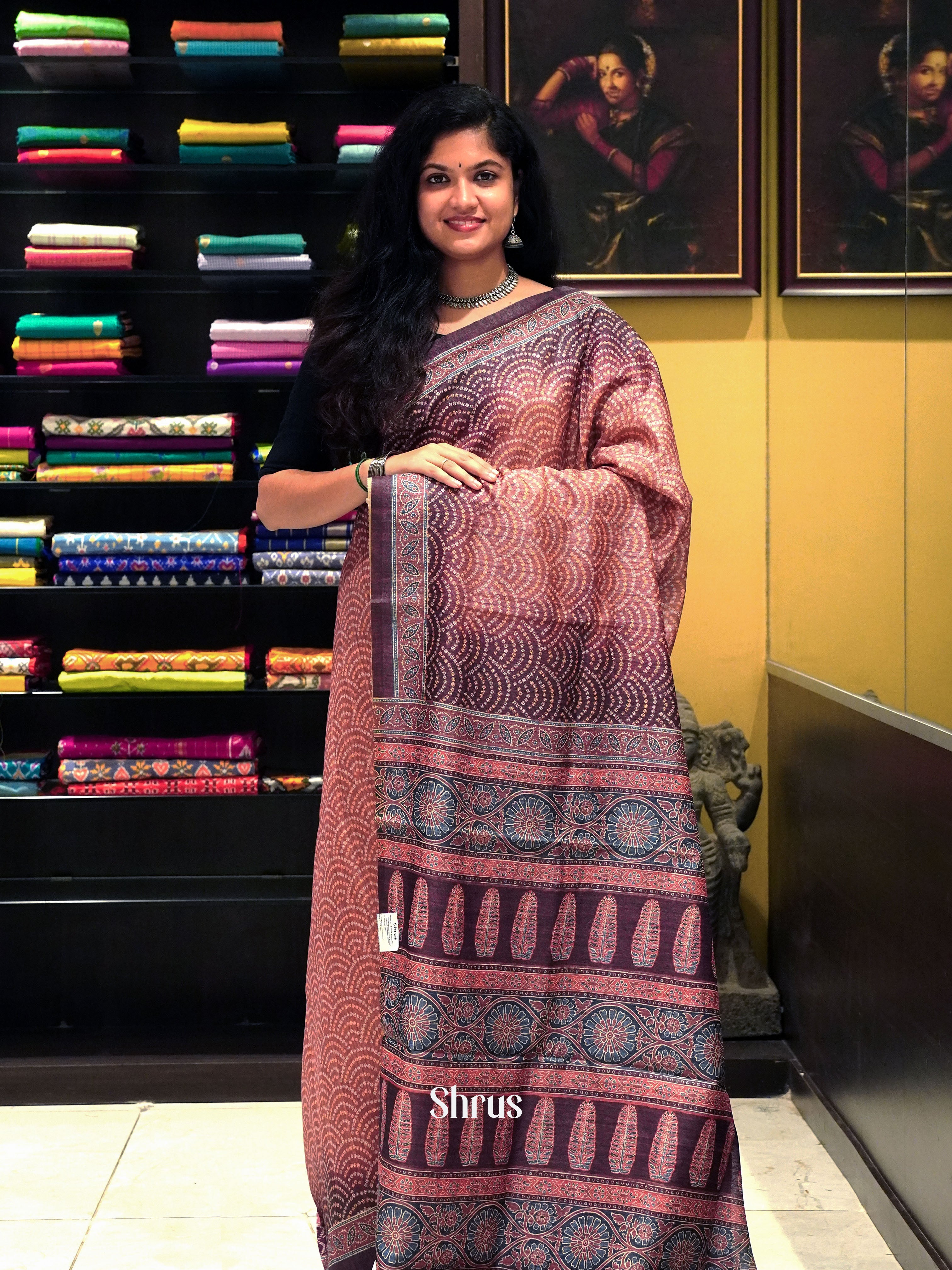 Onion Pink & Brown - Semi Gicha Saree - Shop on ShrusEternity.com