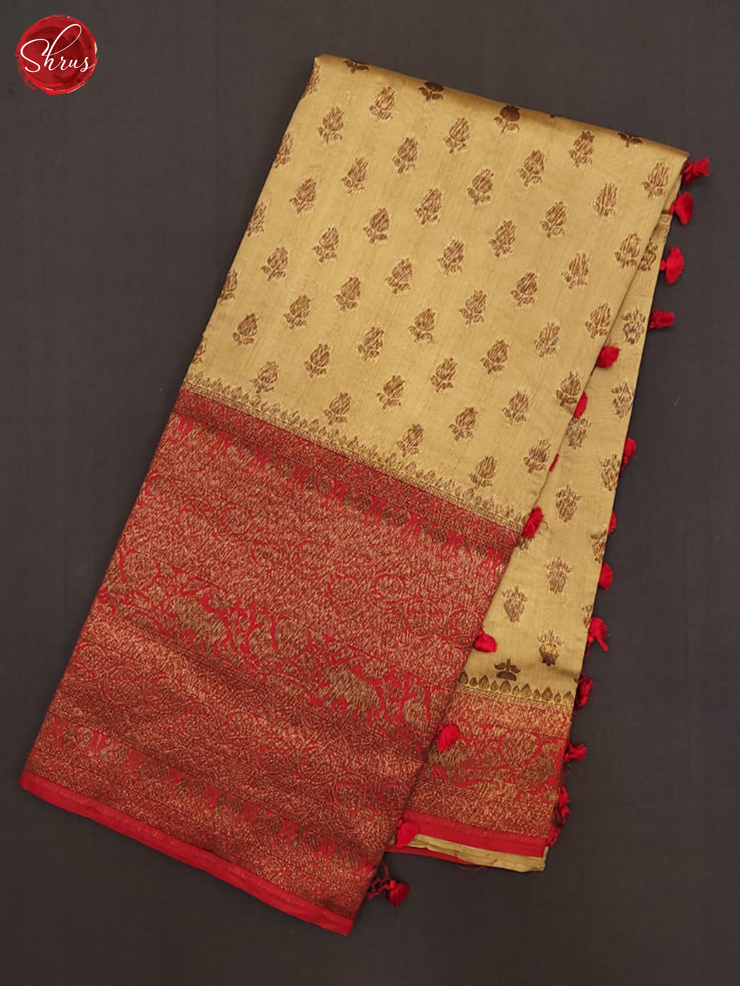 Chickoo & Red- Khatan Saree - Shop on ShrusEternity.com