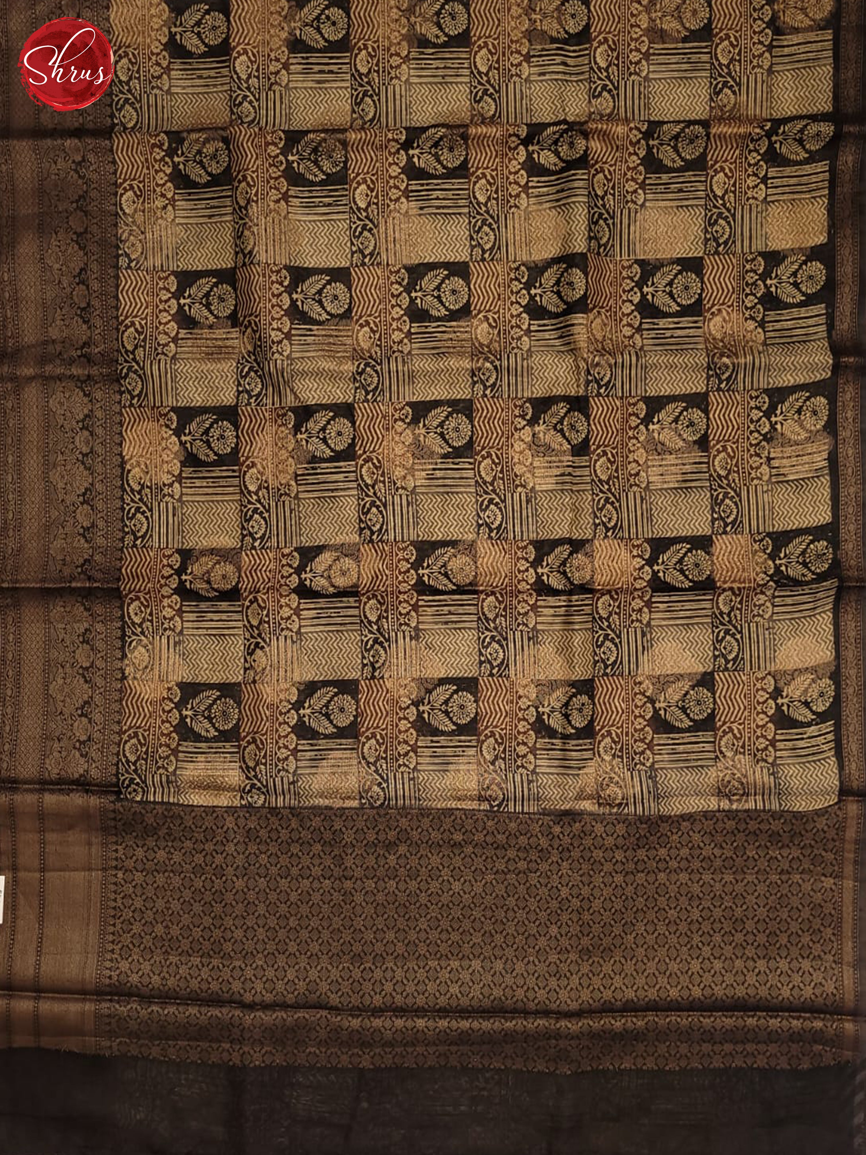 Brown(Single Tone)- Linen print Saree - Shop on ShrusEternity.com