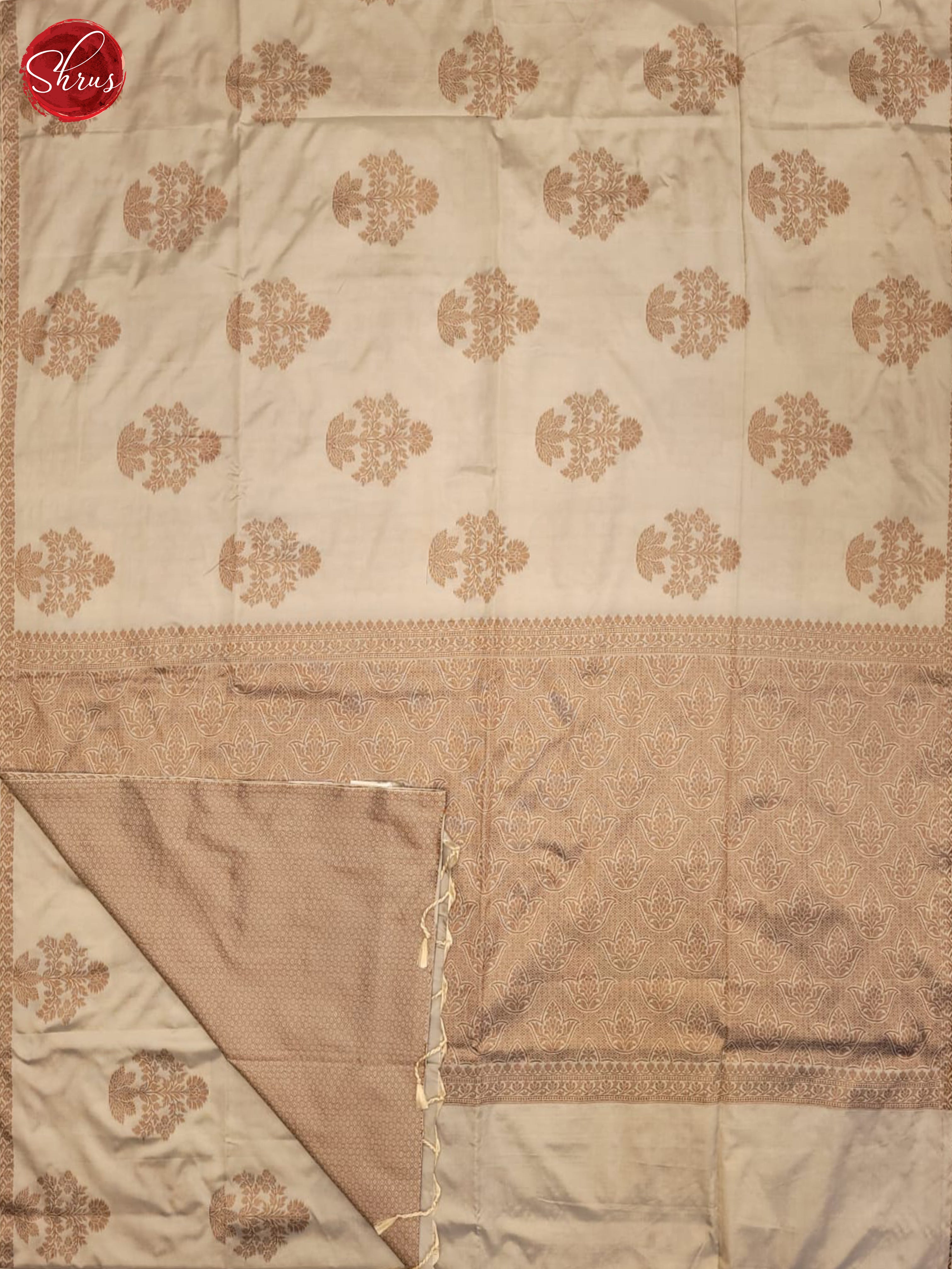 Grey(SIngle Tone) - Semi Softsilk Saree - Shop on ShrusEternity.com