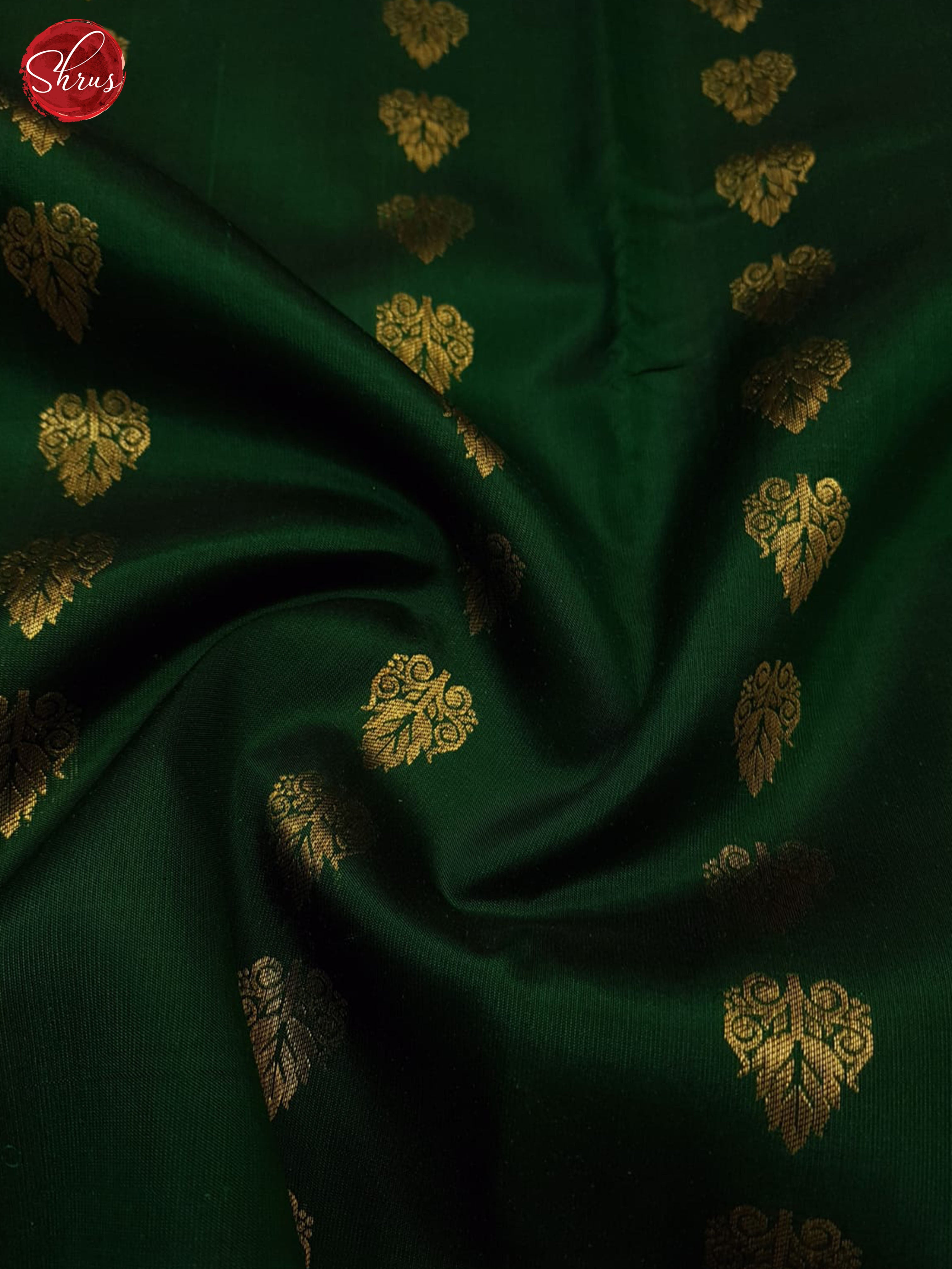 Green And Araku maroon Bridal Kanchipuram Silk saree With Delicately Scattered Zari Buttas-4