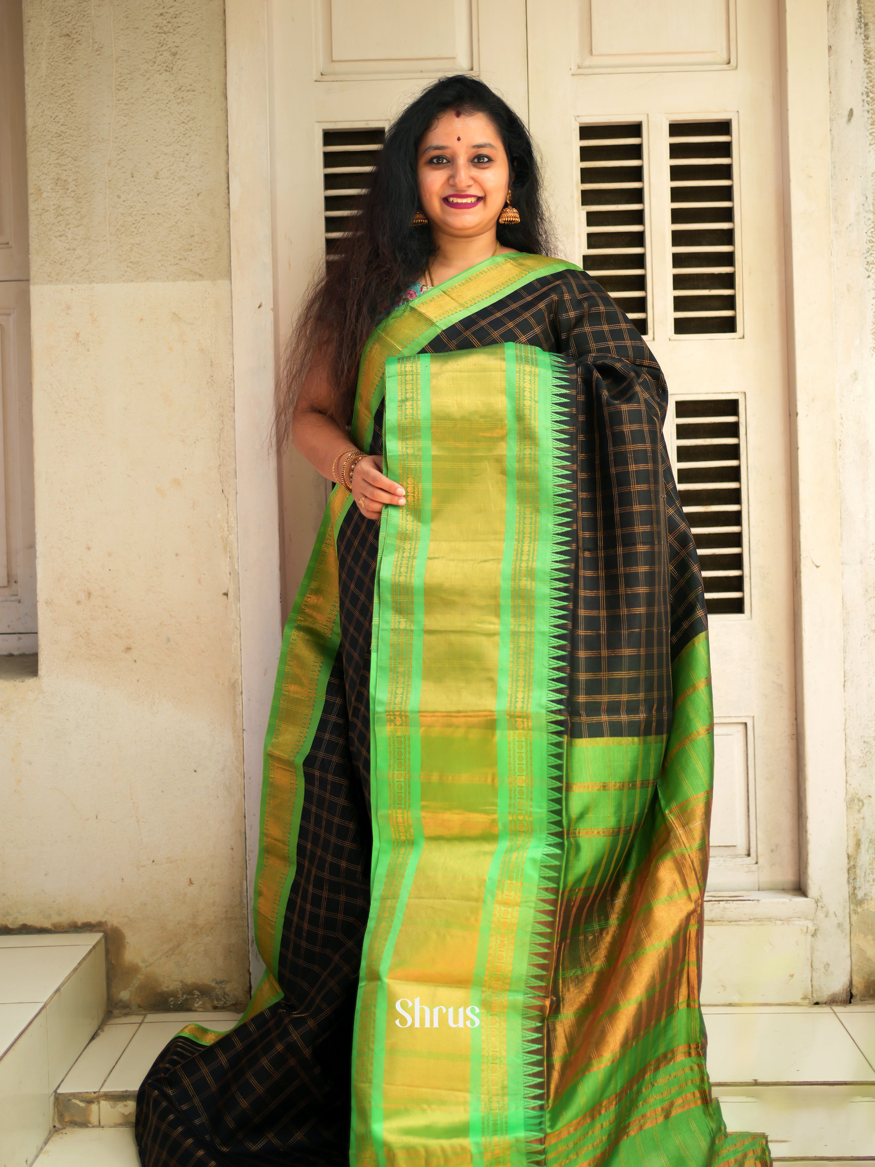 BHS26338 - Soft Silk - Shop on ShrusEternity.com