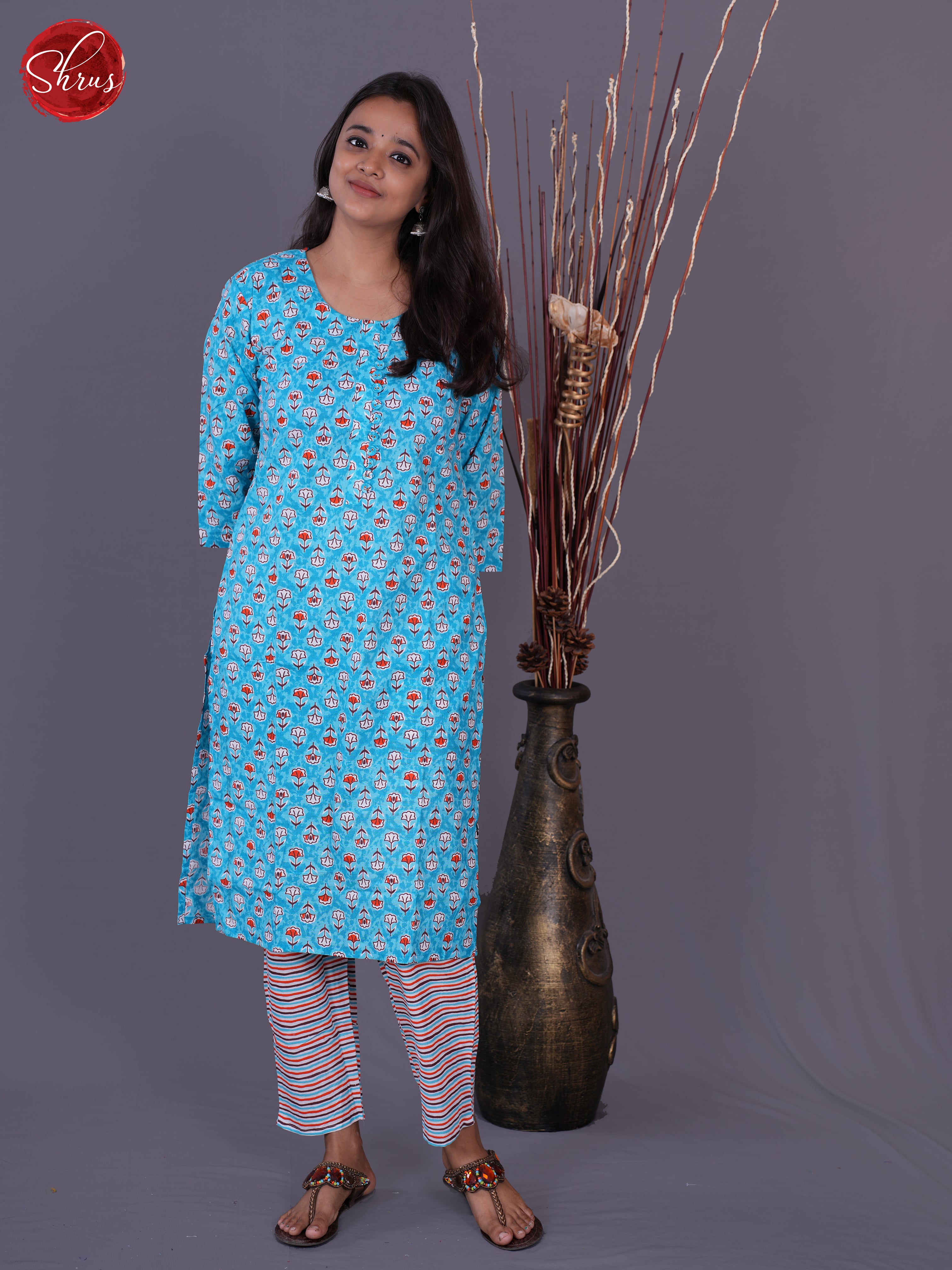 BHS30256 - Readymade Kurti - Shop on ShrusEternity.com