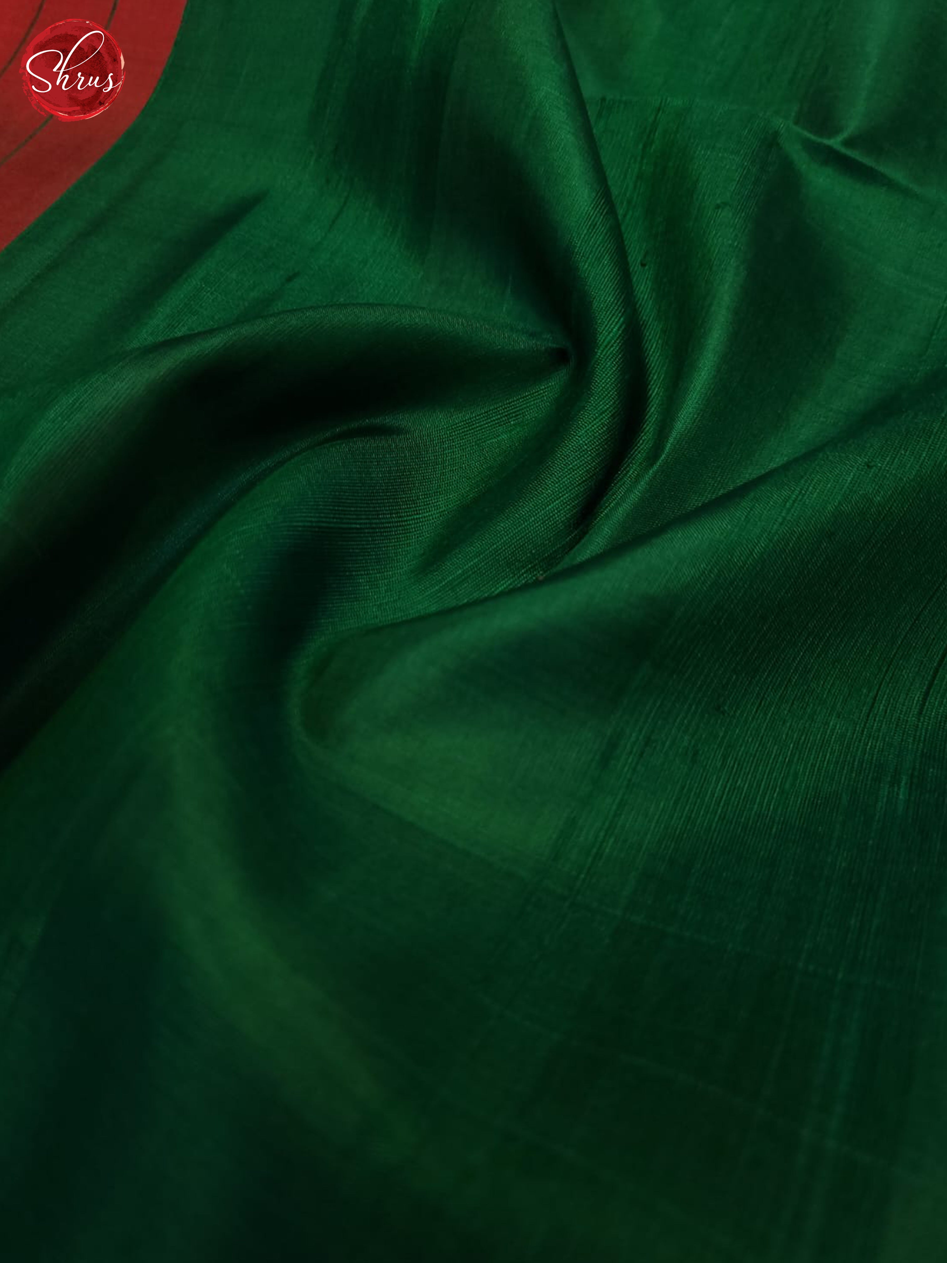 Green and Red - Shop on ShrusEternity.com