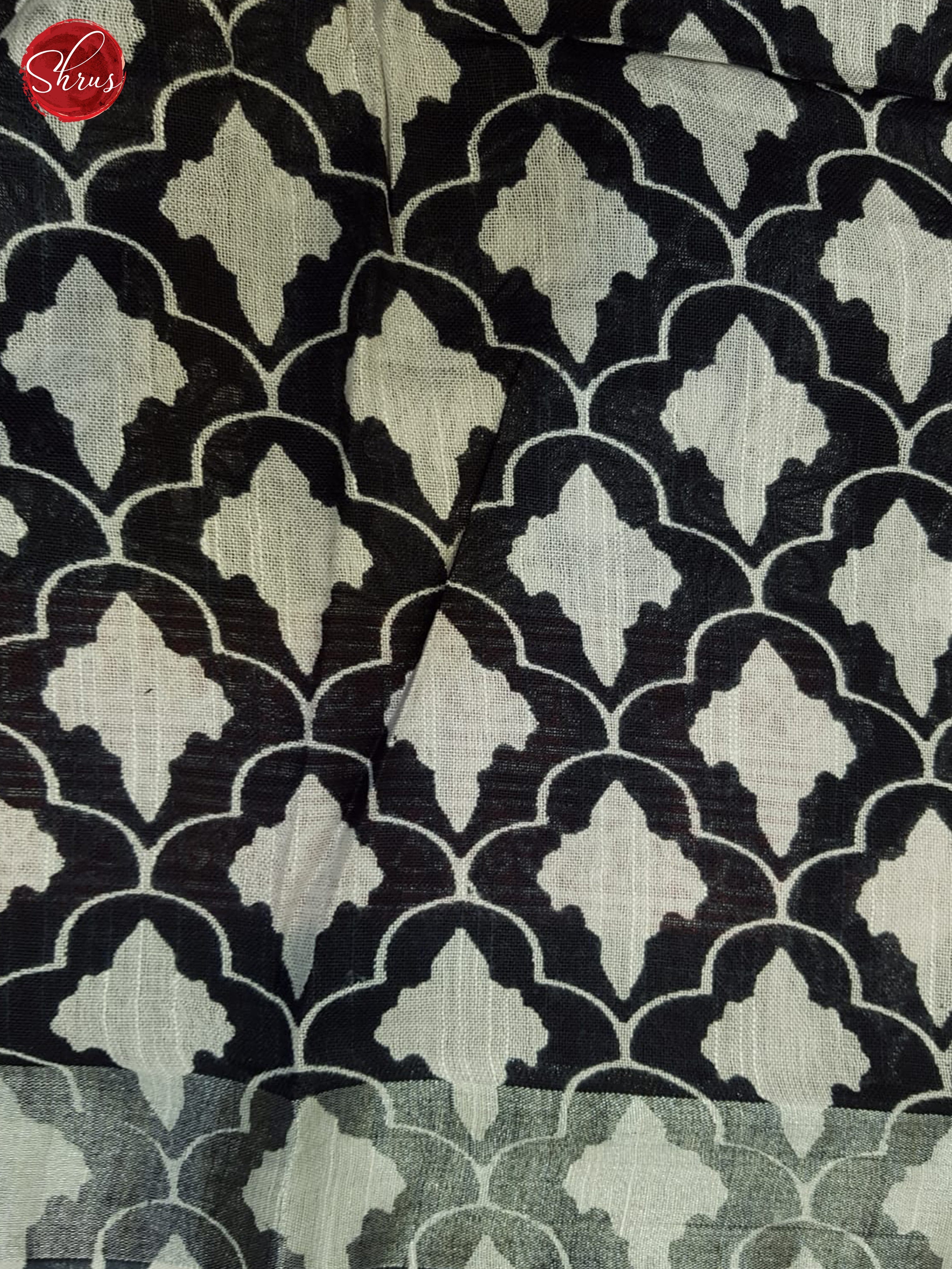 Black And Red - Shop on ShrusEternity.com