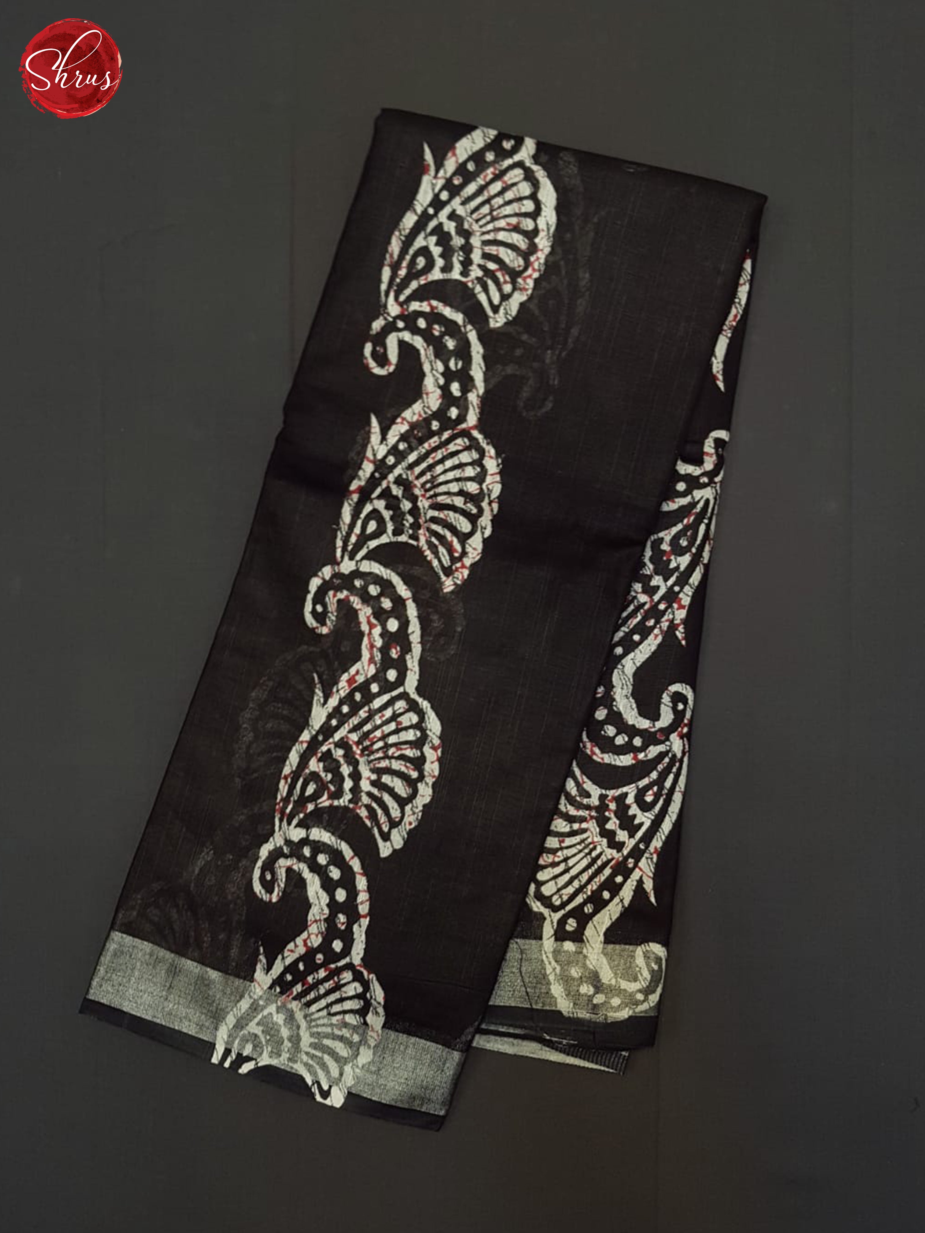 Black And White - Shop on ShrusEternity.com