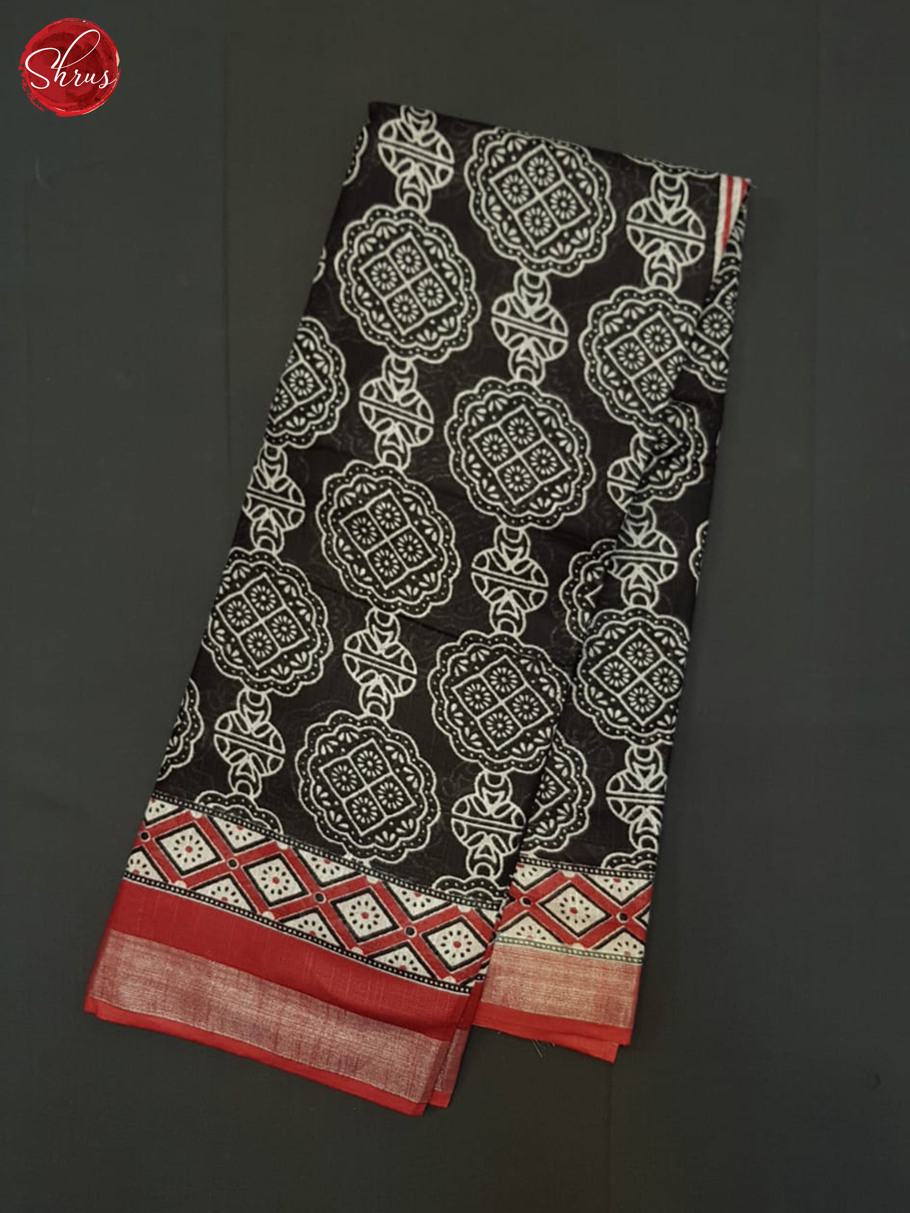 Black And Red - Shop on ShrusEternity.com