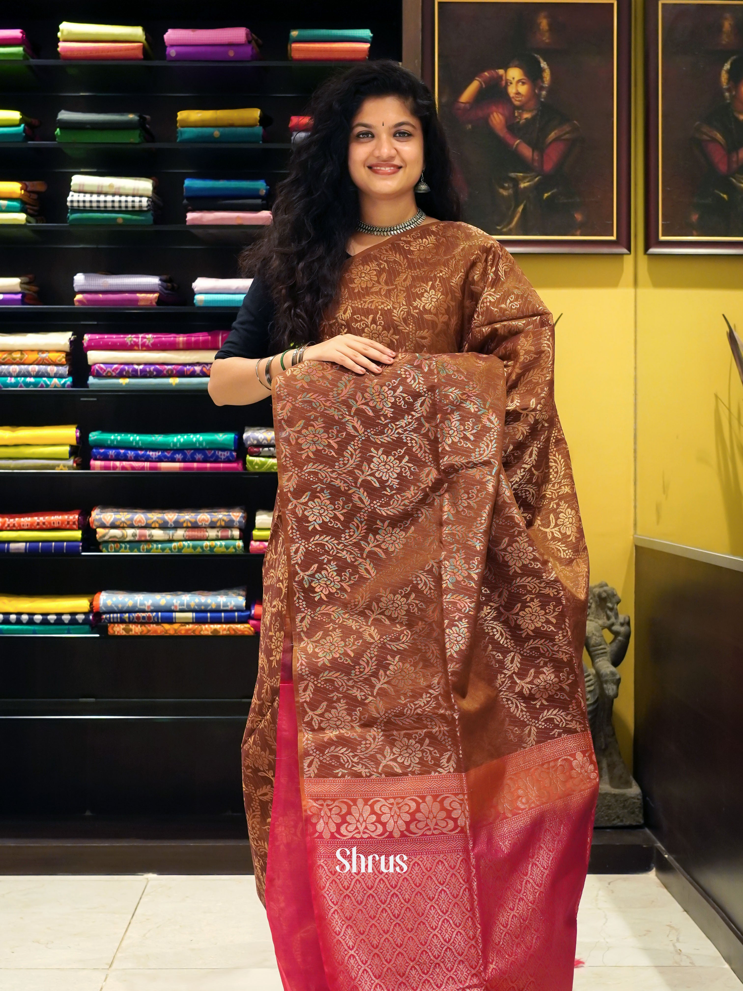 Brown & Red - Semi Silkcotton - Shop on ShrusEternity.com