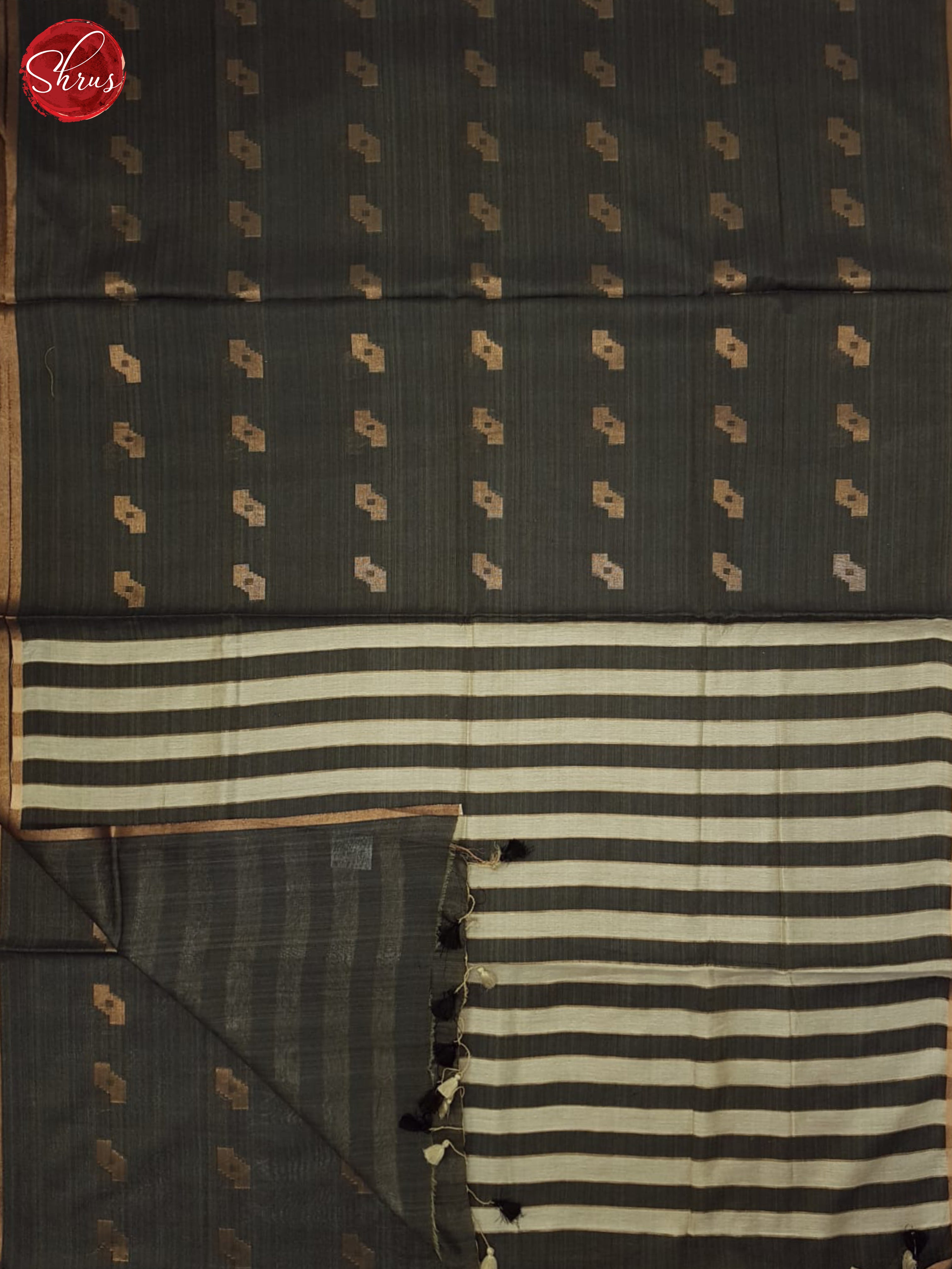 Grey(SIngle tone)- Semi Tussar Saree - Shop on ShrusEternity.com