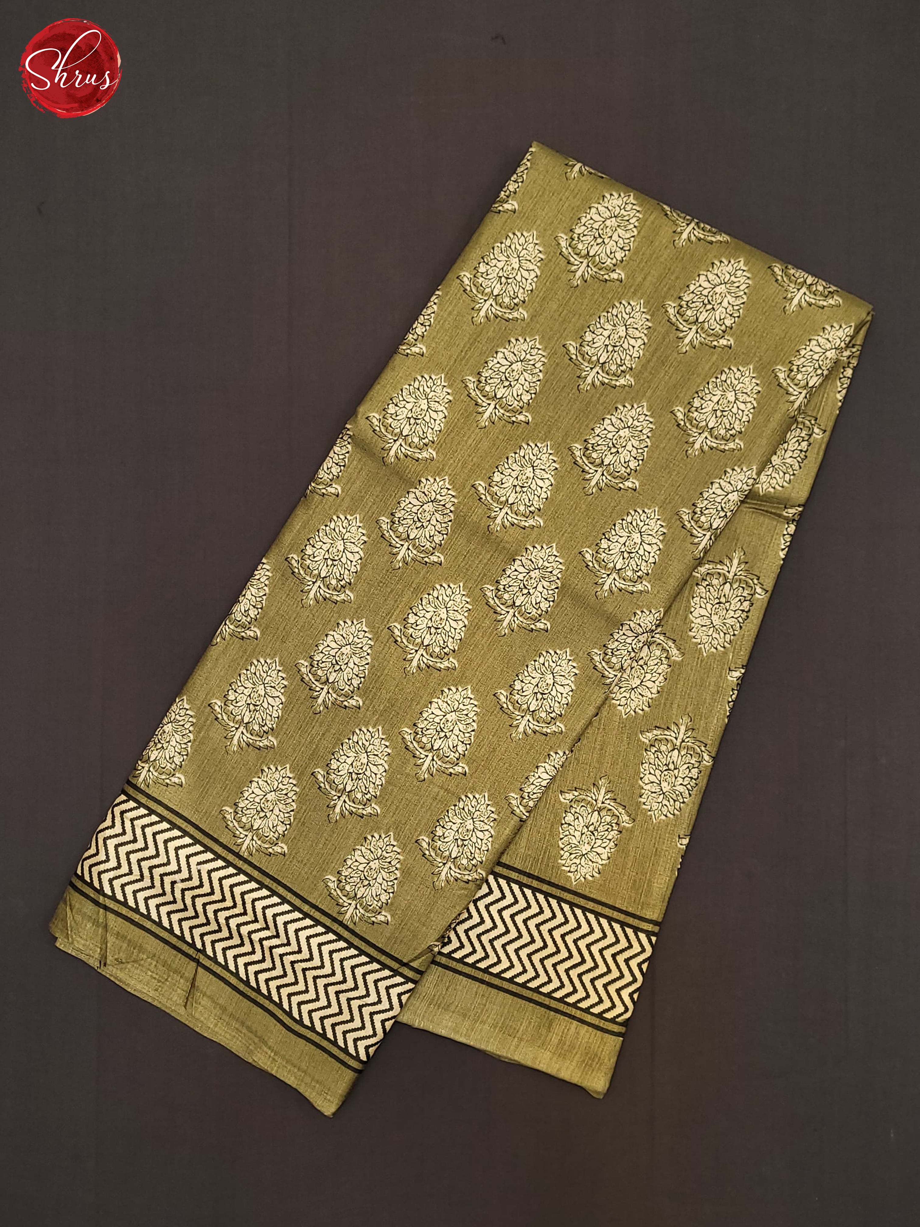 green(single tone) - Semi Crepe Saree - Shop on ShrusEternity.com