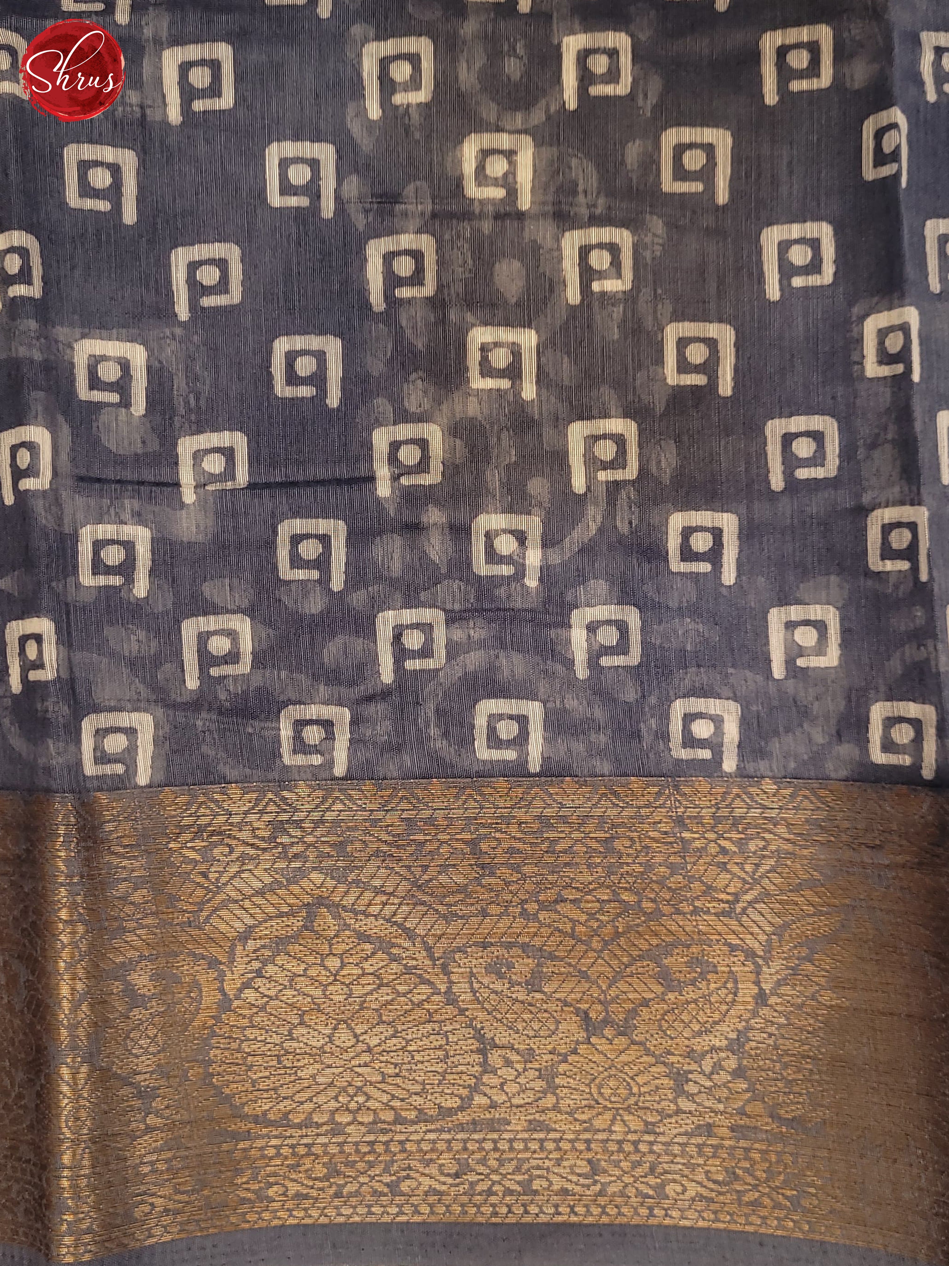 Grey(Single Tone) - Semi Matka Saree - Shop on ShrusEternity.com