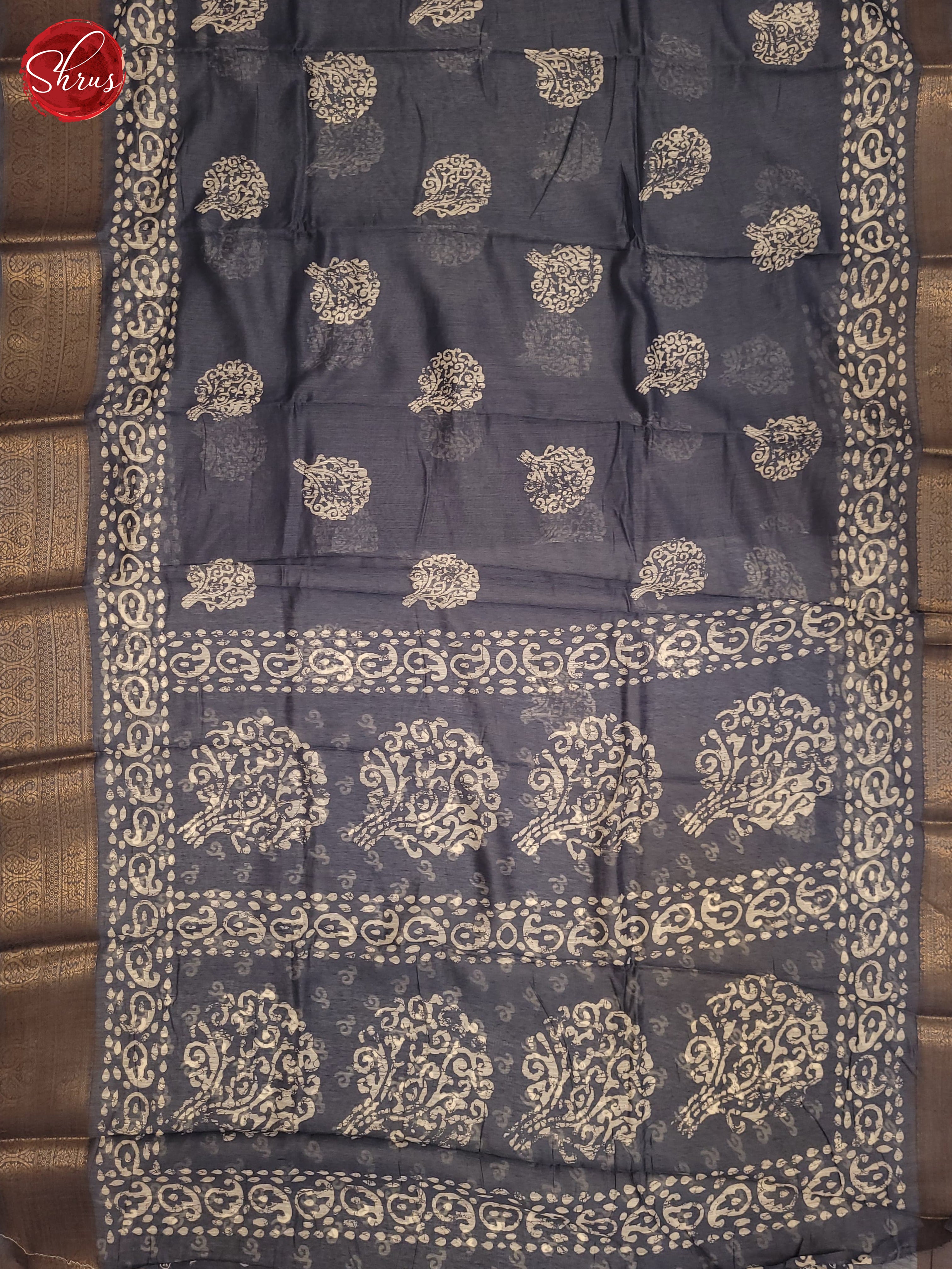 Grey(Single Tone) - Semi Matka Saree - Shop on ShrusEternity.com