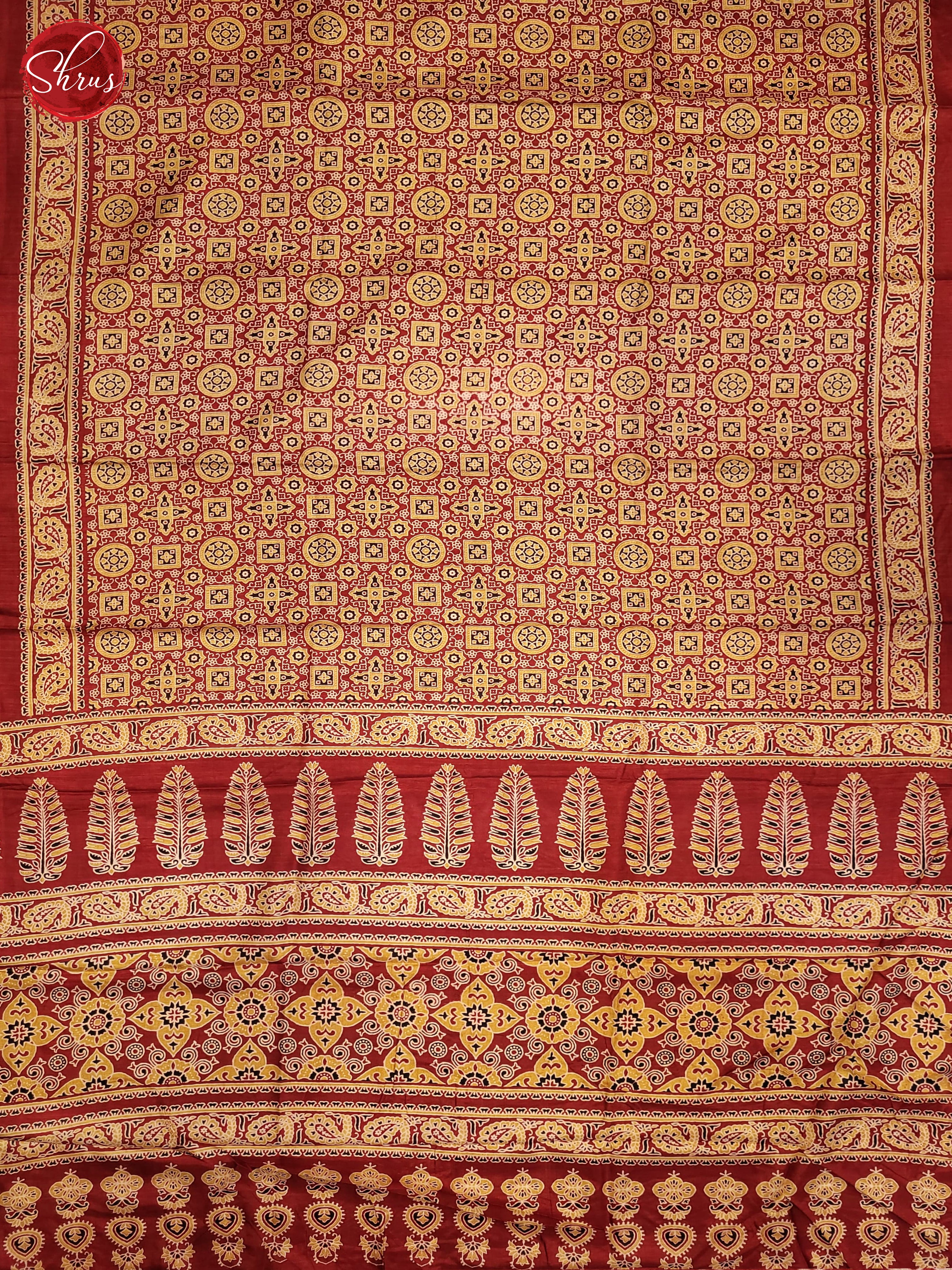 Red(Single Tone) - Semi Matka Saree - Shop on ShrusEternity.com