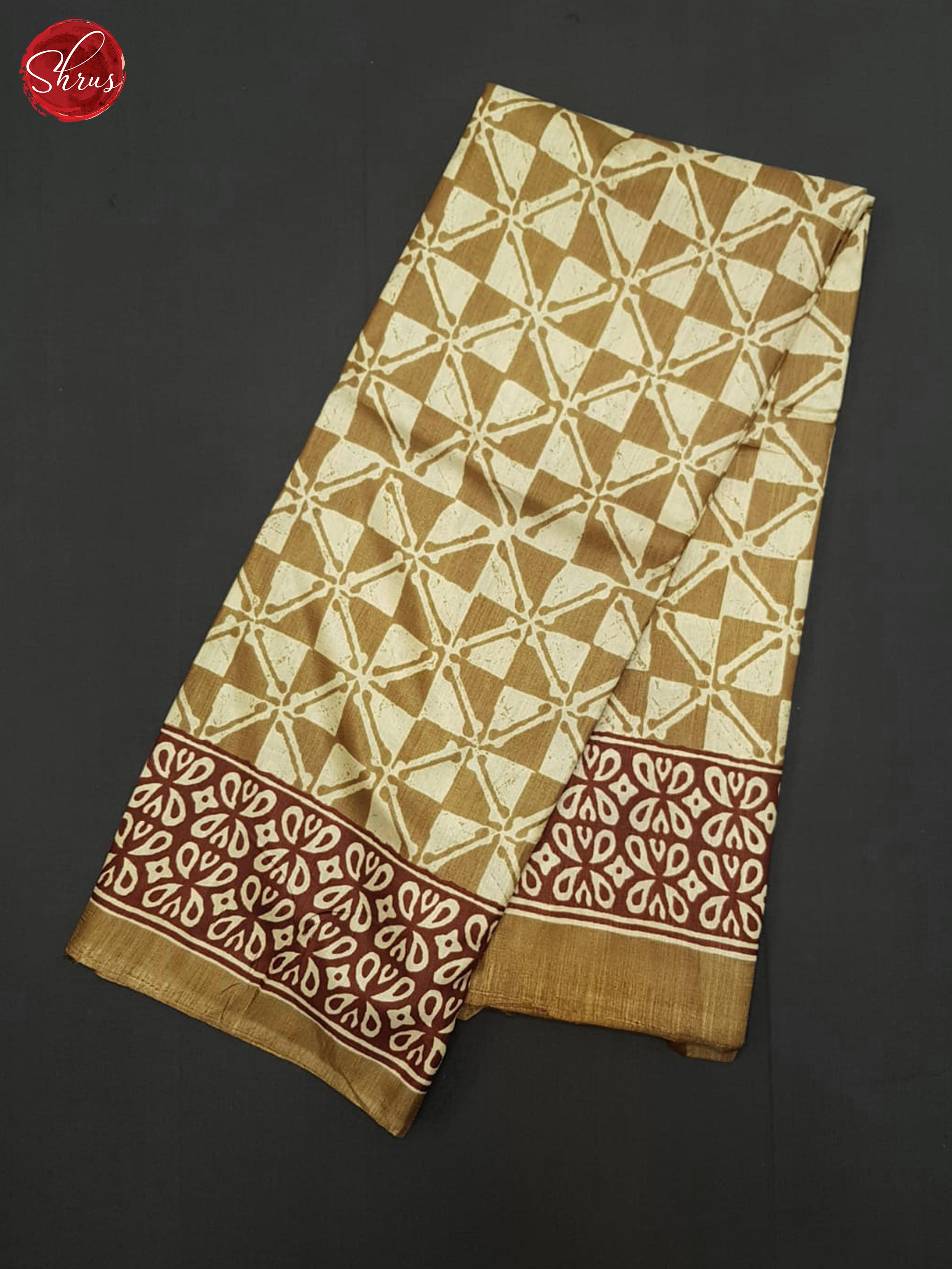 BJS10236 - Semi Matka Saree - Shop on ShrusEternity.com