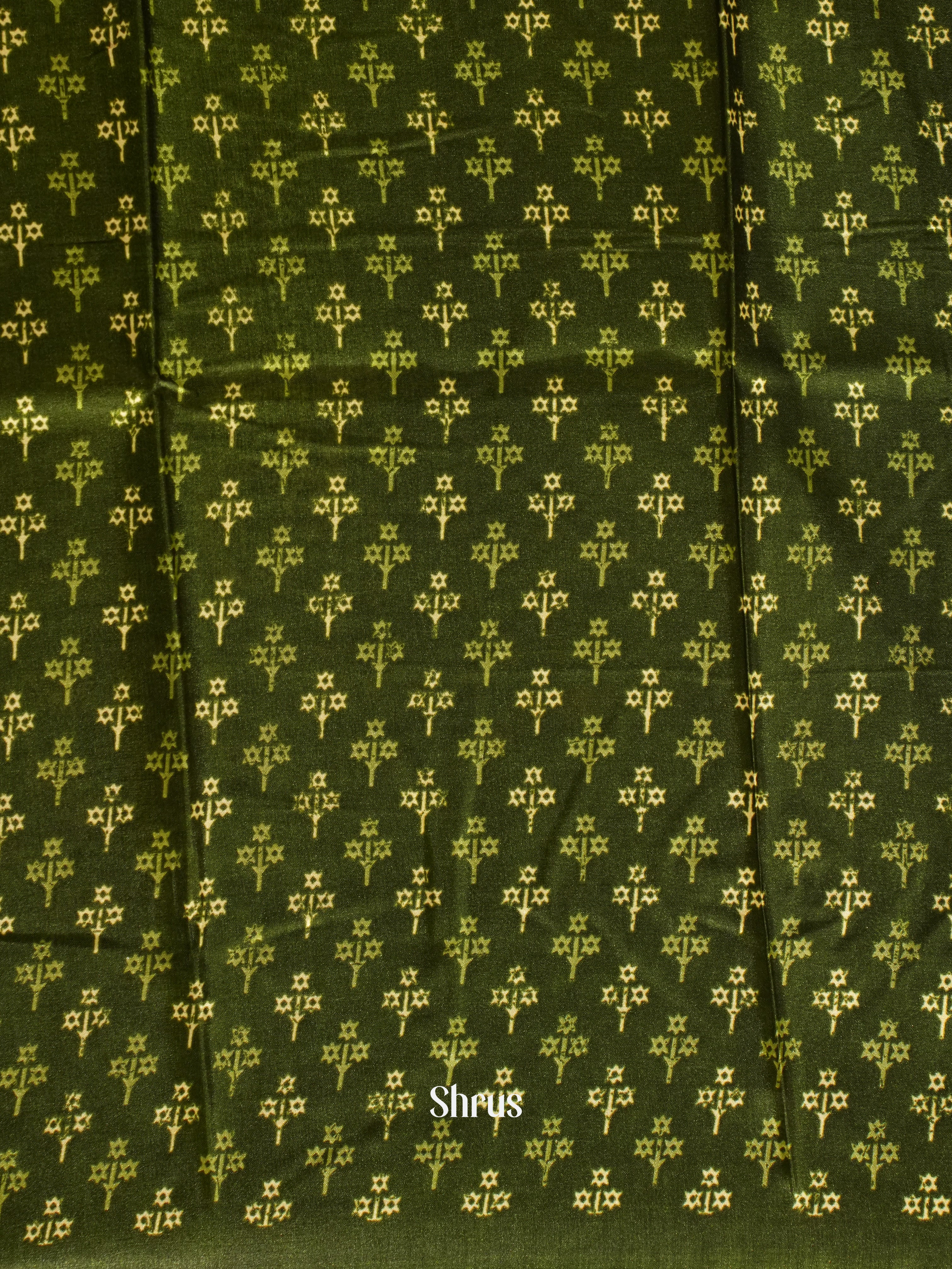 Green(Single Tone) - Semi Crepe Saree - Shop on ShrusEternity.com