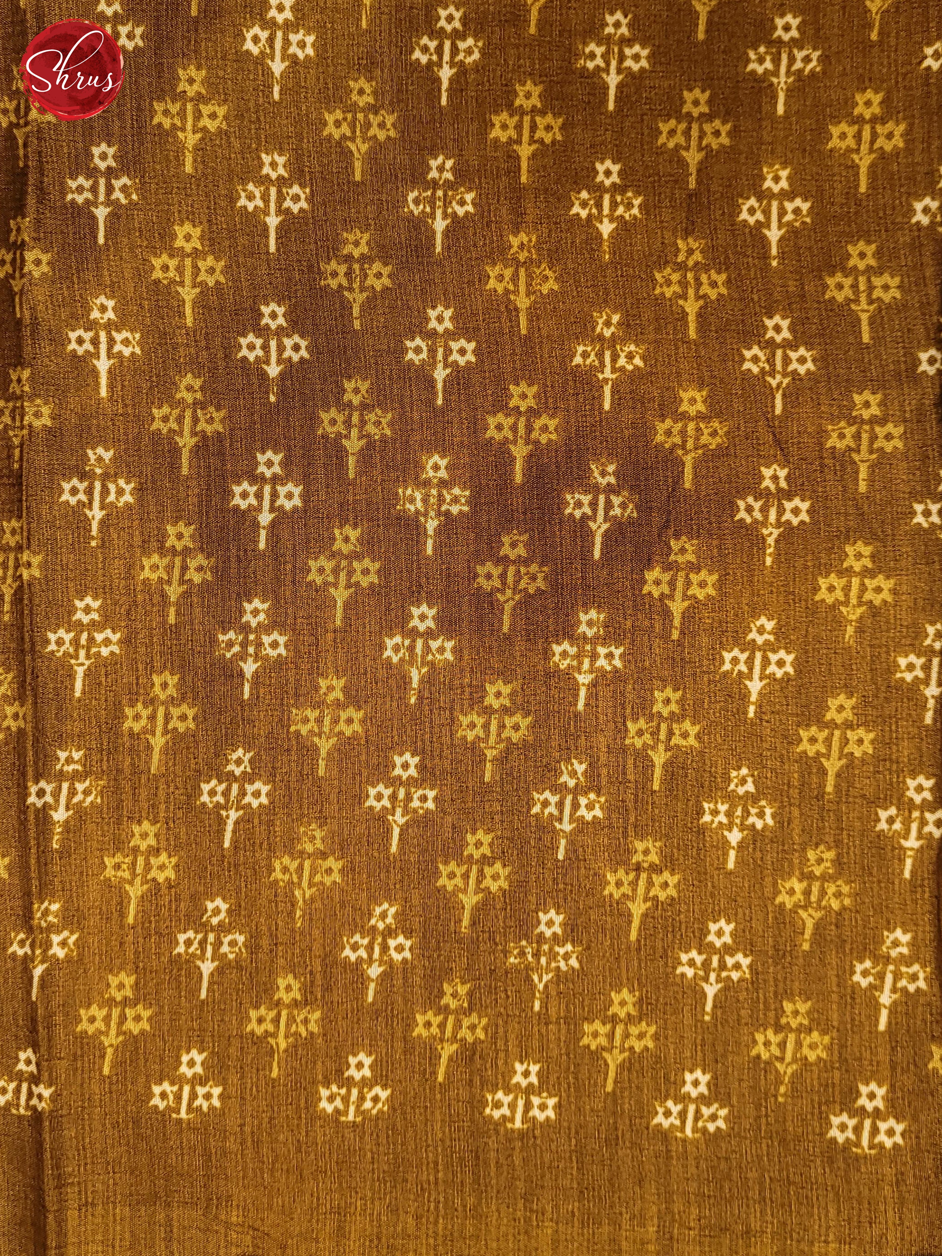 Brown(Single Tone) - Semi Crepe Saree - Shop on ShrusEternity.com