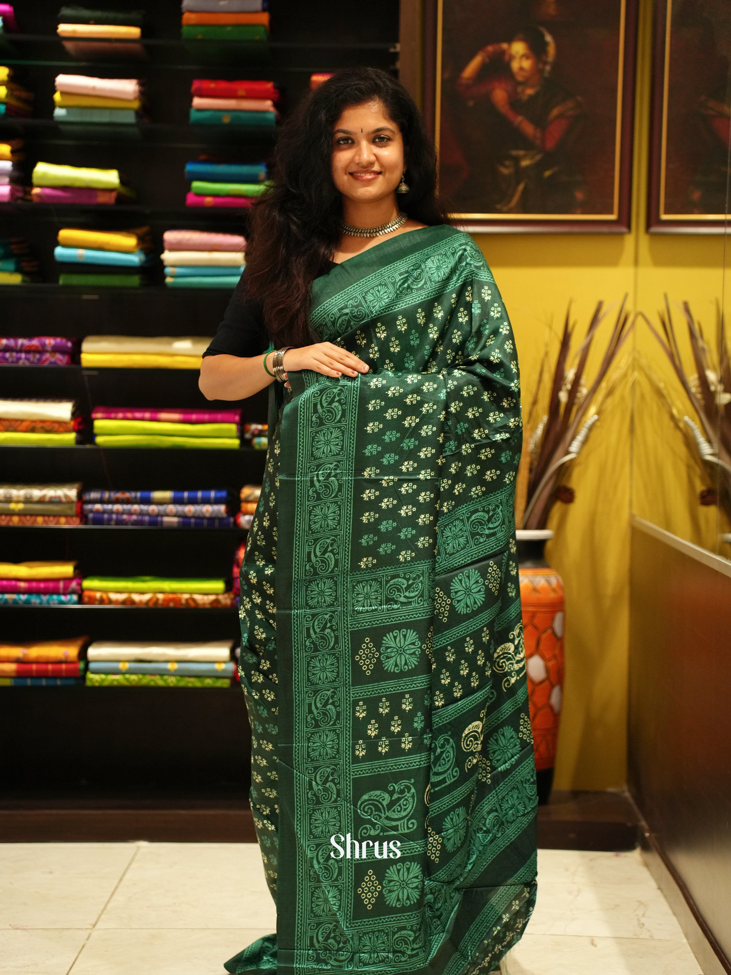 Green(Single Tone) - Semi Crepe Saree - Shop on ShrusEternity.com