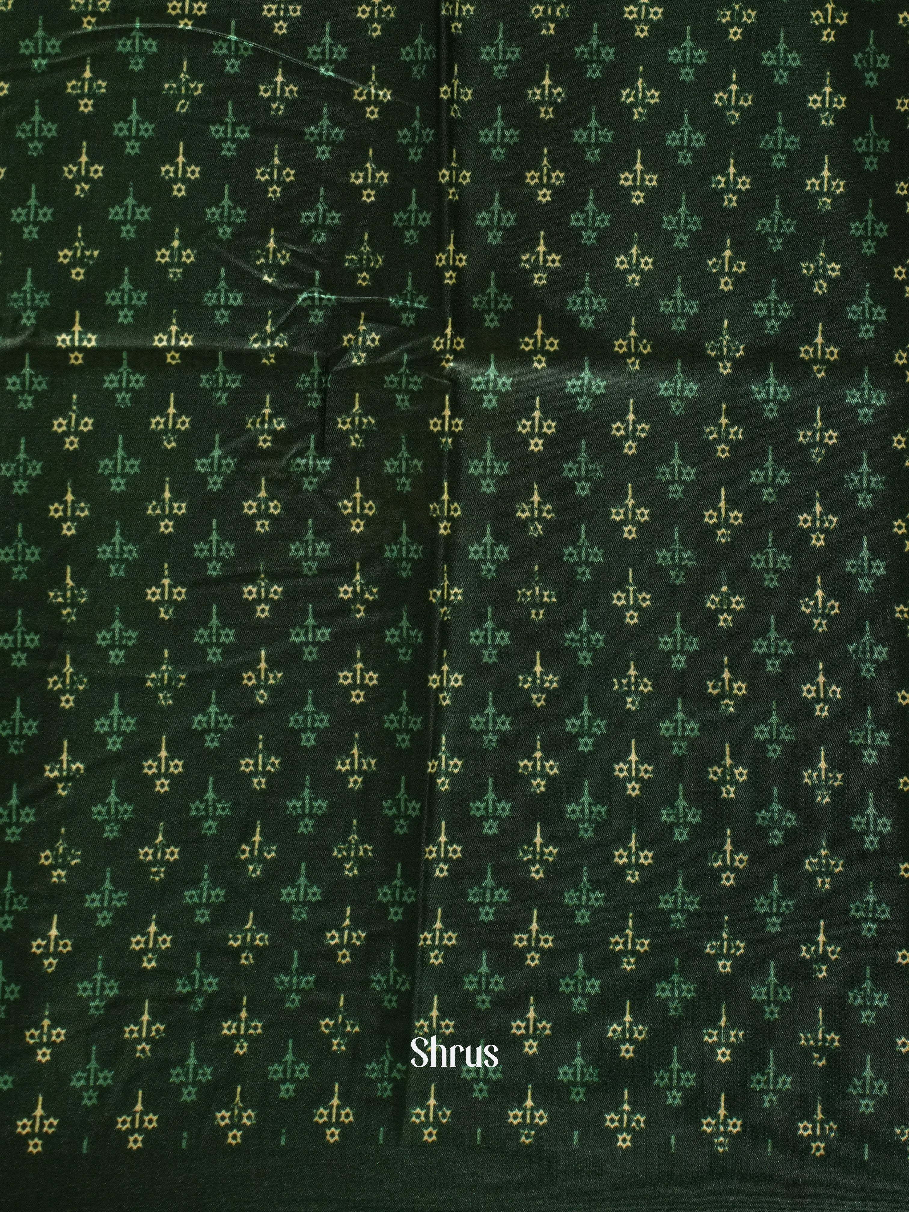 Green(Single Tone) - Semi Crepe Saree - Shop on ShrusEternity.com