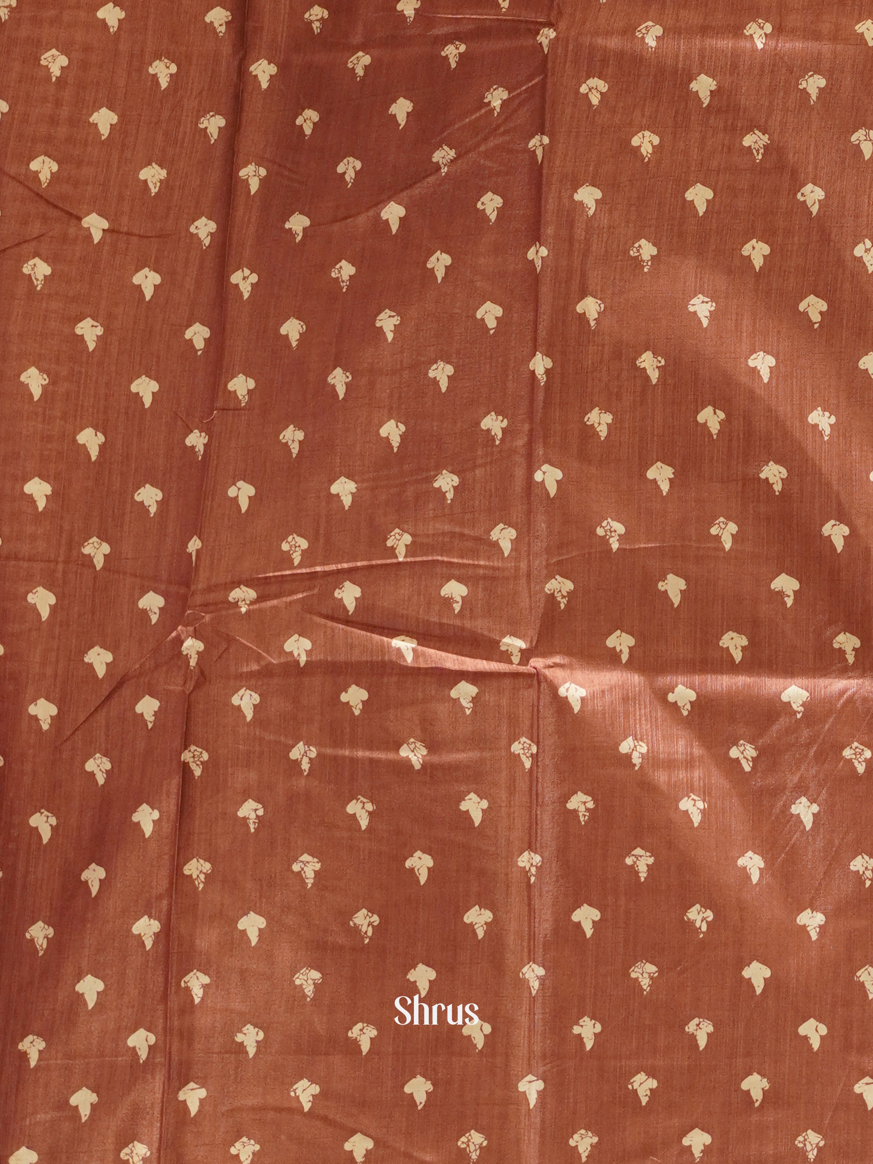 Dusty pink(Single Tone) - Semi Crepe Saree - Shop on ShrusEternity.com