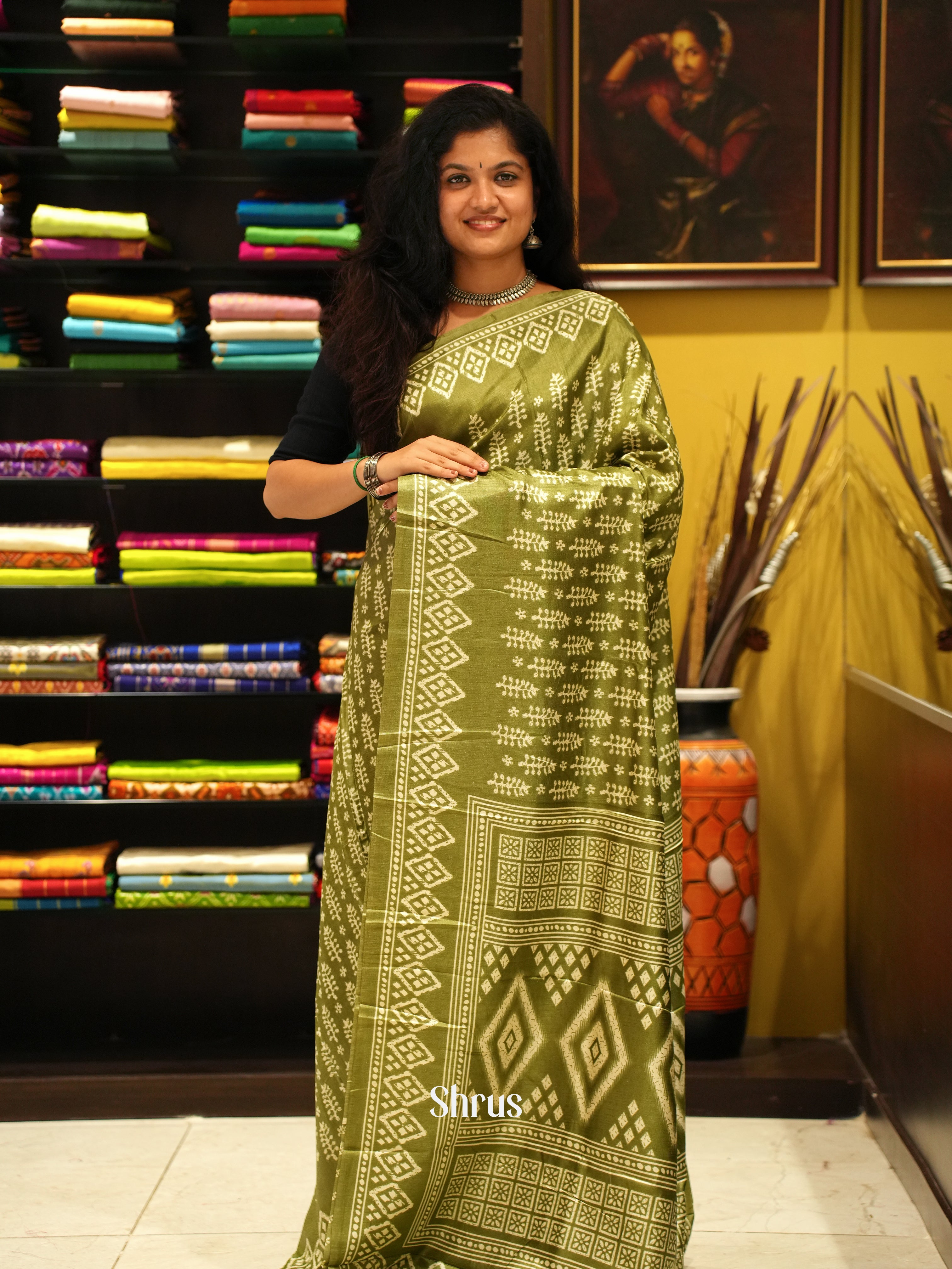 Green(Single tone) - Semi Crepe Saree - Shop on ShrusEternity.com