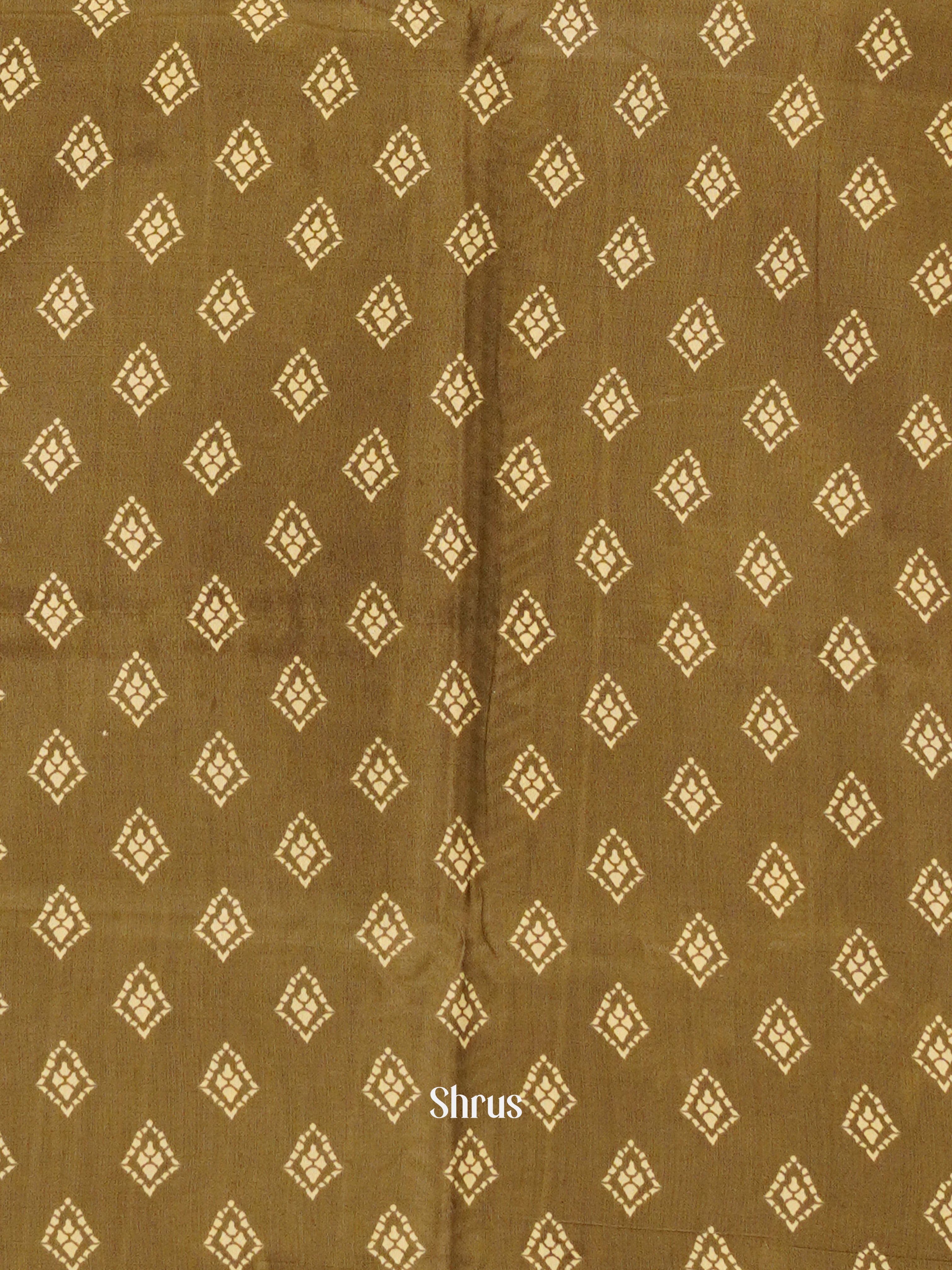 Grey(Single Tone) - Semi Crepe Saree - Shop on ShrusEternity.com