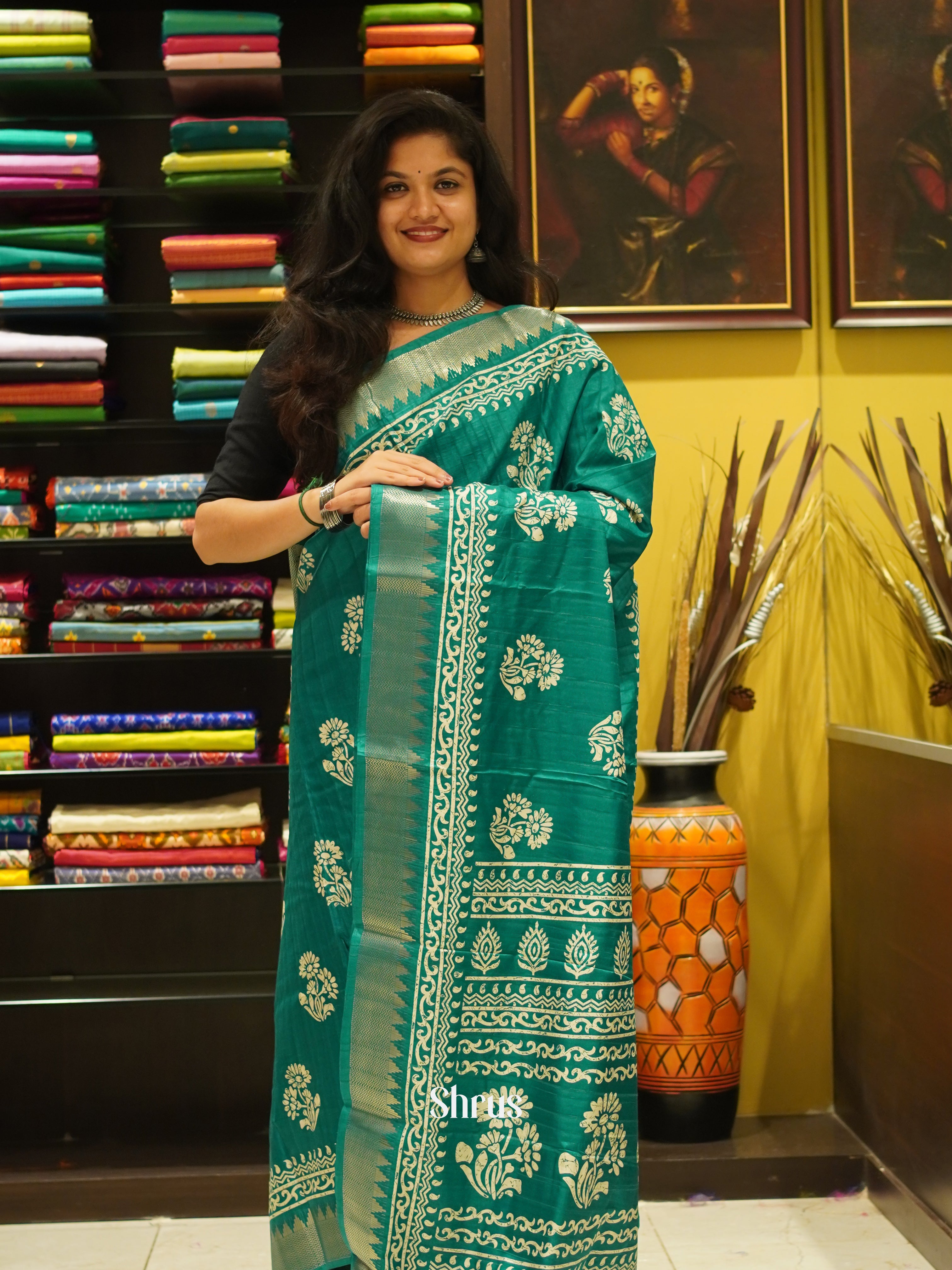 Green(Single Tone) - Semi Crepe Saree - Shop on ShrusEternity.com