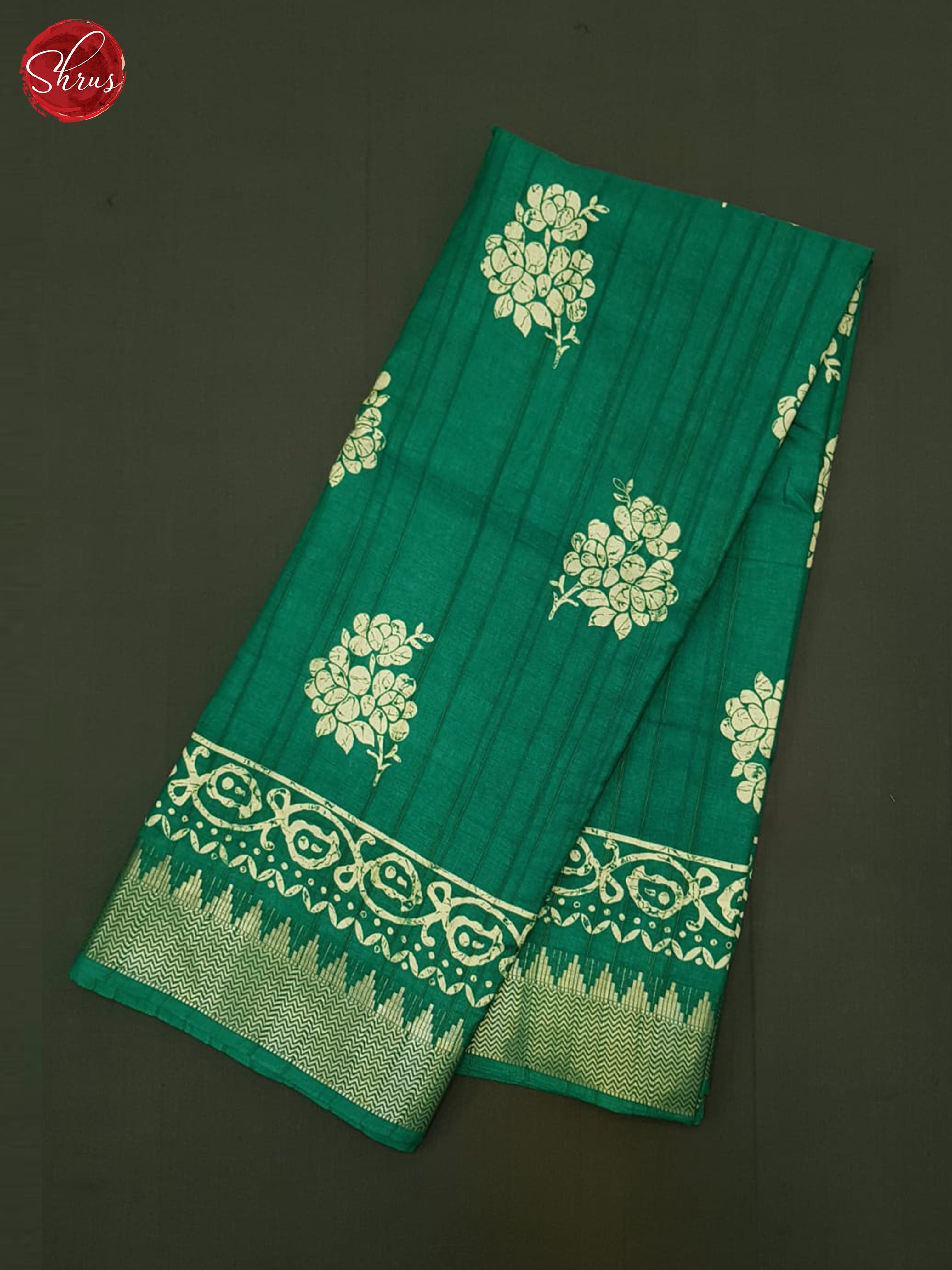 Green(Single Tone) - Semi crepe Saree - Shop on ShrusEternity.com