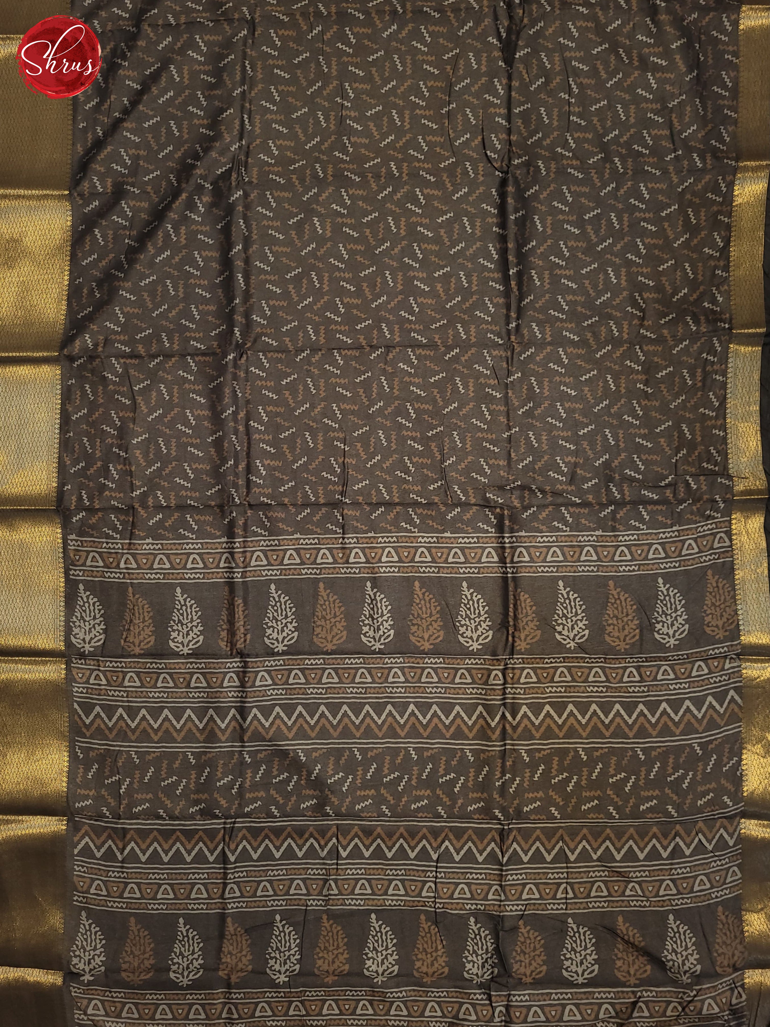 Grey(Single Tone) - Semi Crepe Saree - Shop on ShrusEternity.com