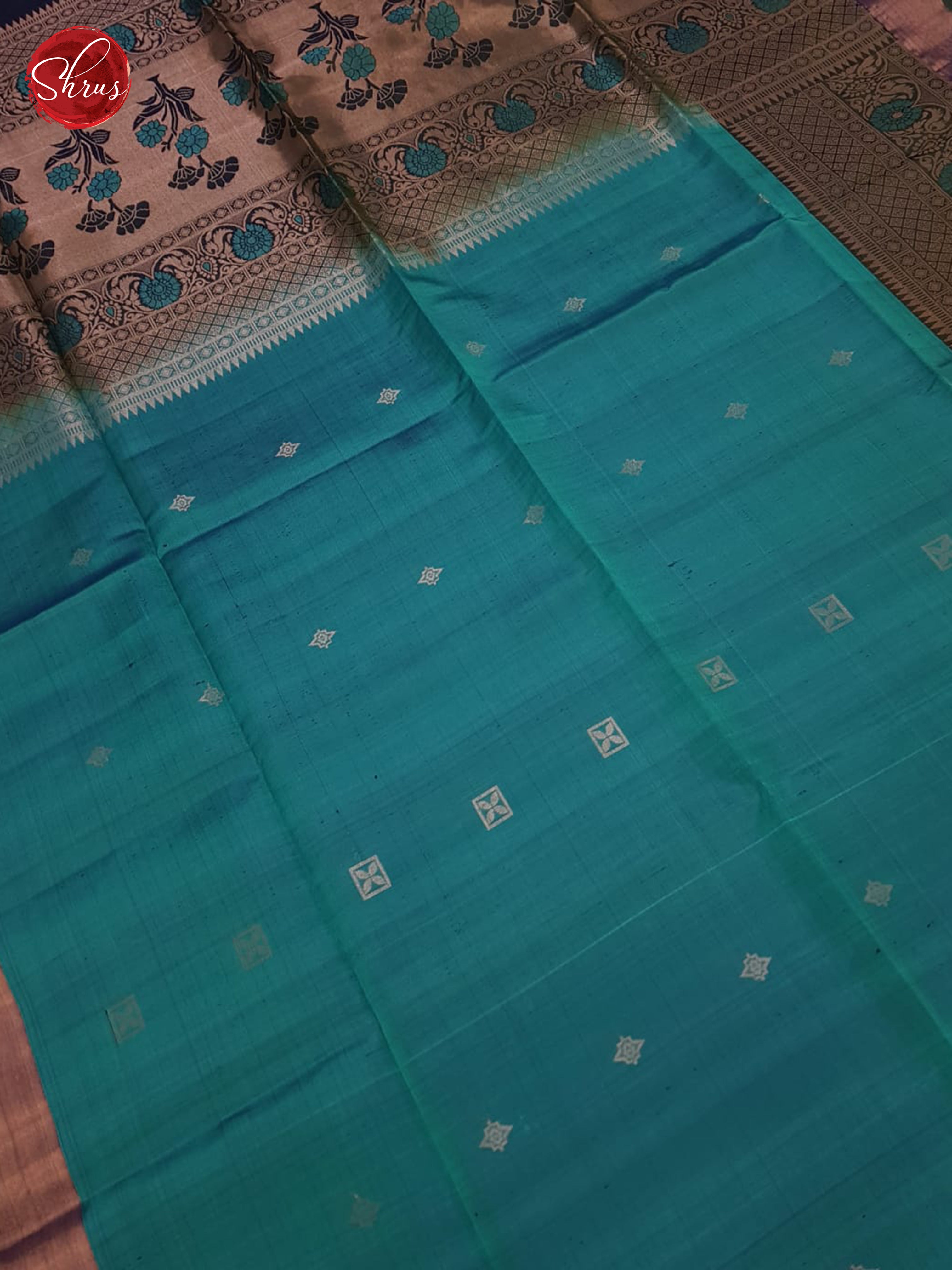 Blue And green -Soft silk saree-4